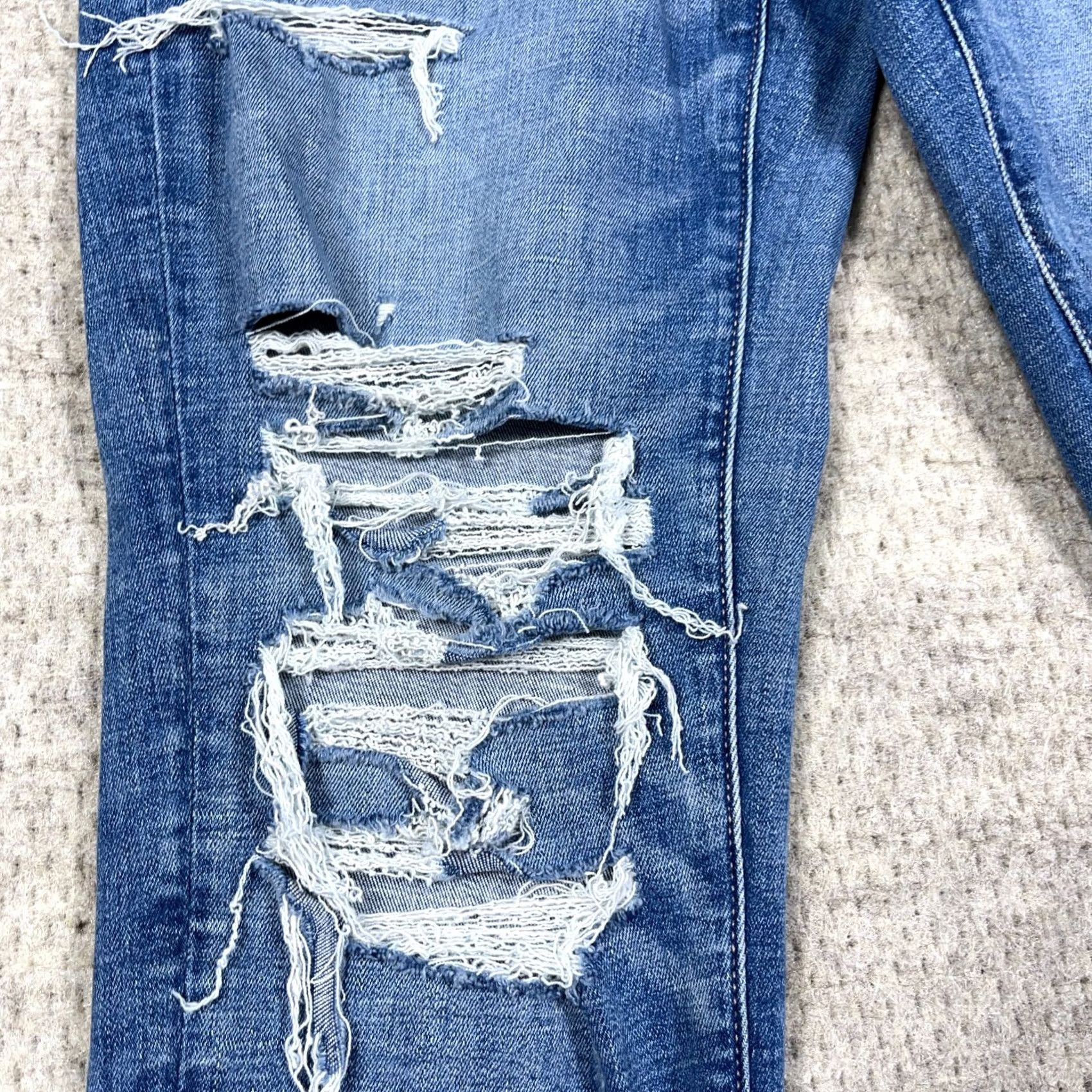 American Eagle Outfitters American Eagle Outfitters Jegging Jeans 10 Denim High Rise 5-Pocket Distressed Blue Women Jeans Mens Women? Size 32" / US 10 / IT 46 - 7 Thumbnail
