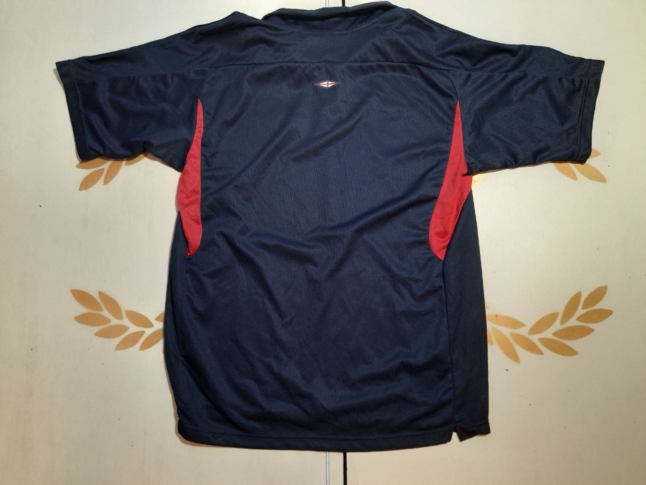 Umbro Umbro England Training Jersey Vintage Size US L / EU 52-54 / 3 - 6 Thumbnail