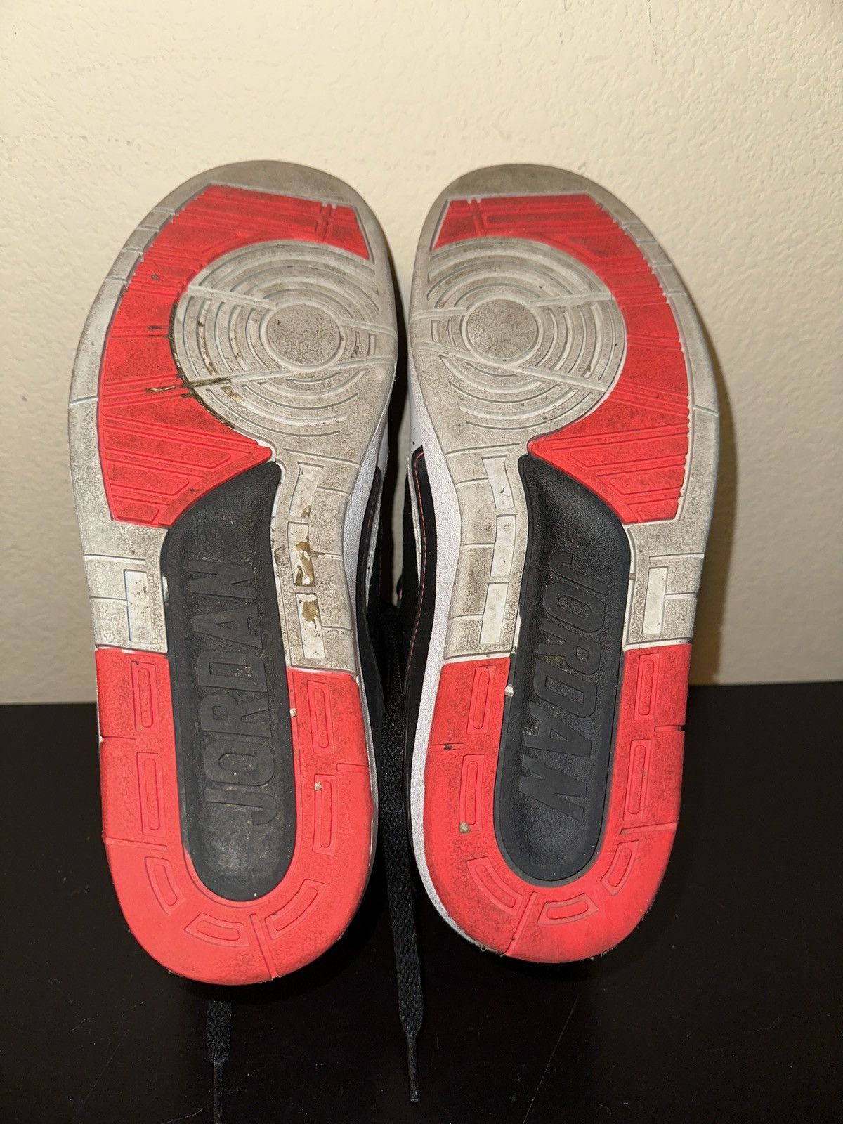 Jordan Brand Infrared Jordan 2s Size US 10 / EU 43 - 2 Thumbnail
