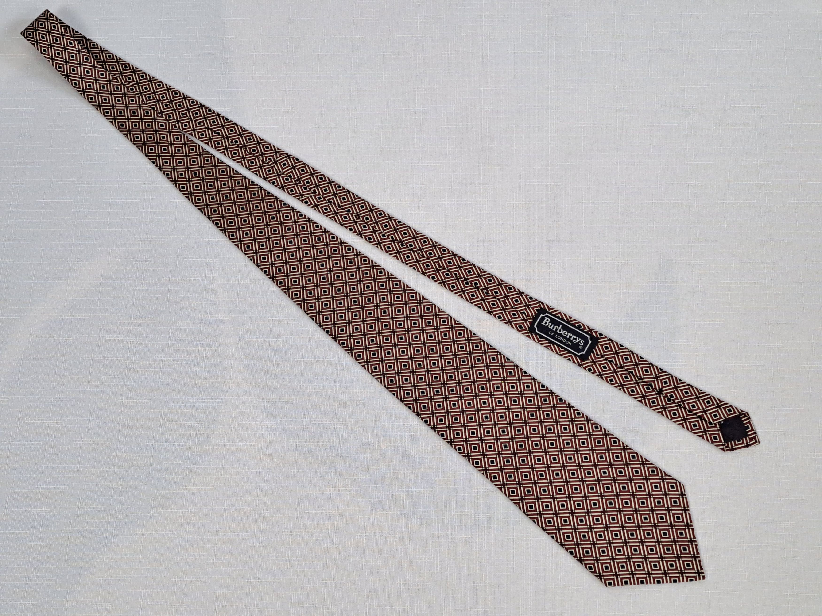 Burberry Burberrys vintage geometric pattern silk tie. Made in USA Size ONE SIZE - 4 Thumbnail