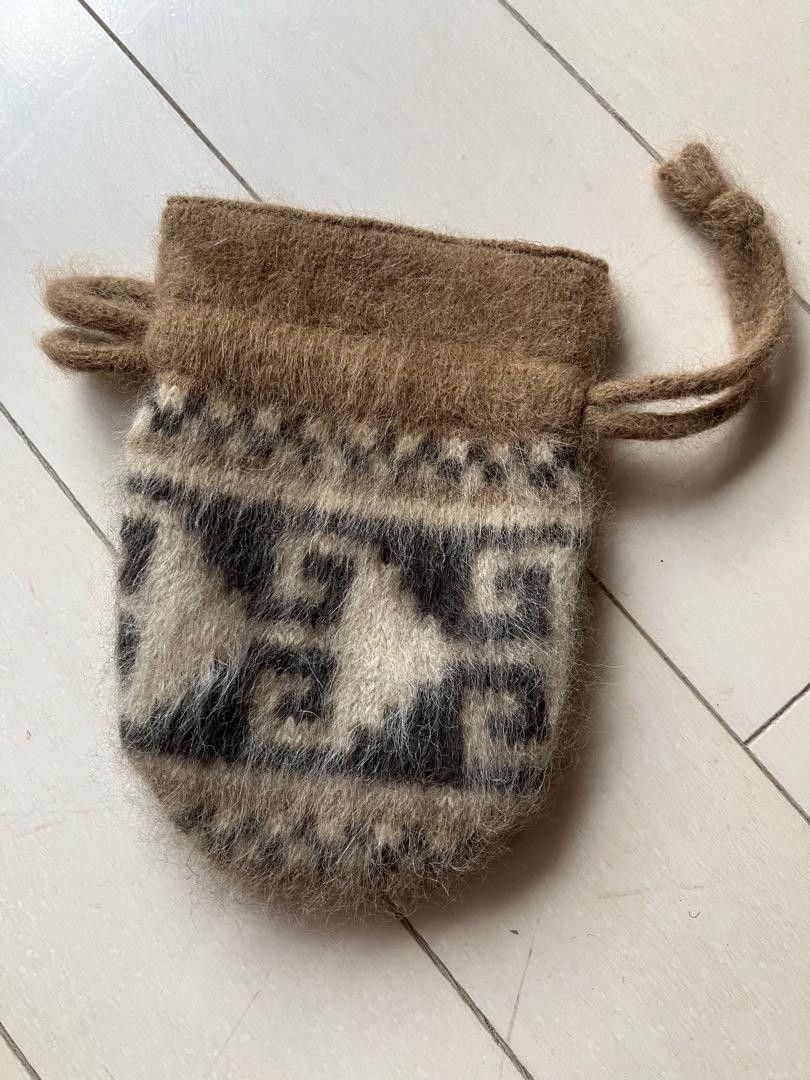Number (N)ine AW02 "Nowhere Man" Fur Knit Drawstring Pouch Size ONE SIZE - 1 Thumbnail