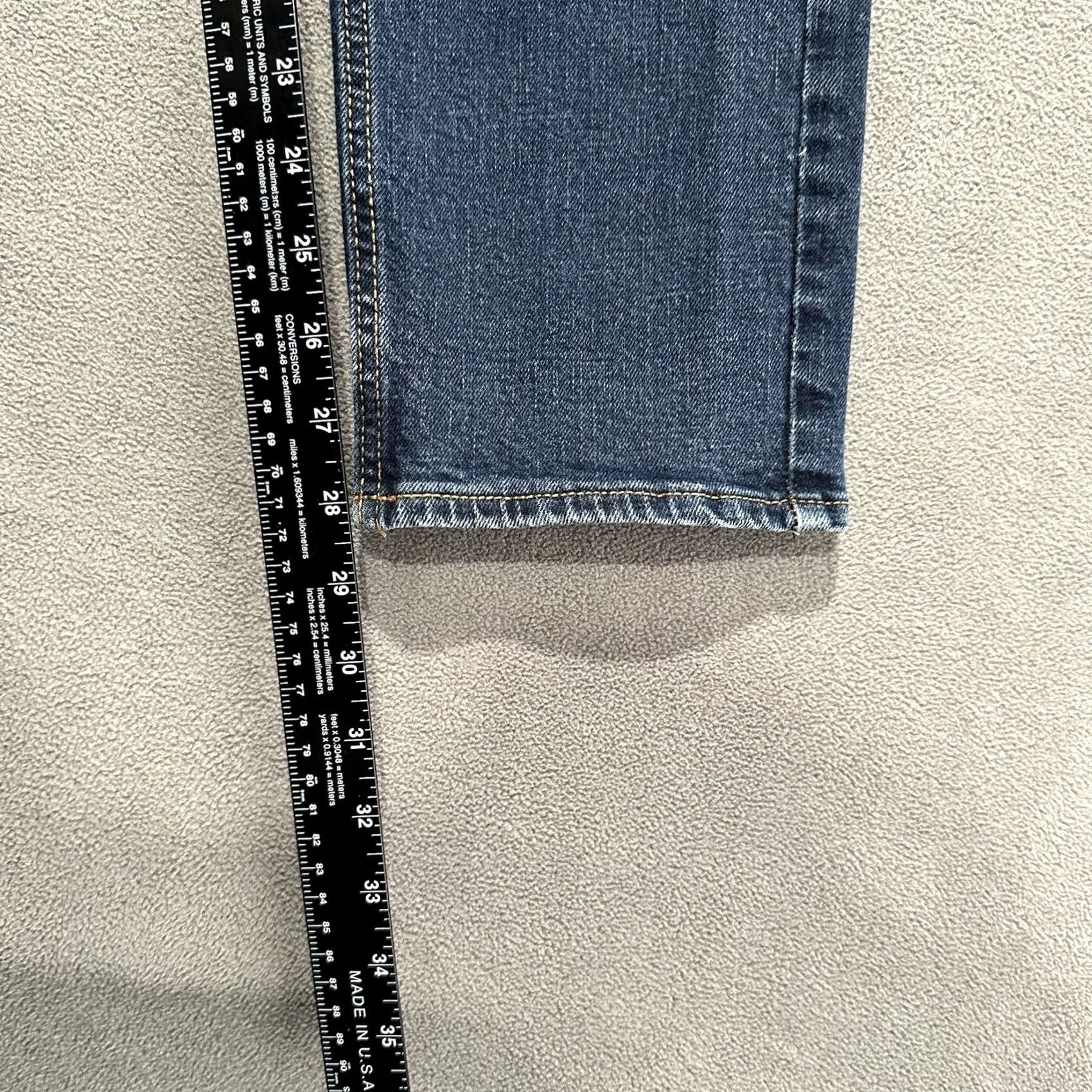 Old Navy Old Navy Jeans Mens Slim Blue Denim 28 Waist 28 Inseam Built In Tough Built In Flex Size US 29 - 7 Thumbnail