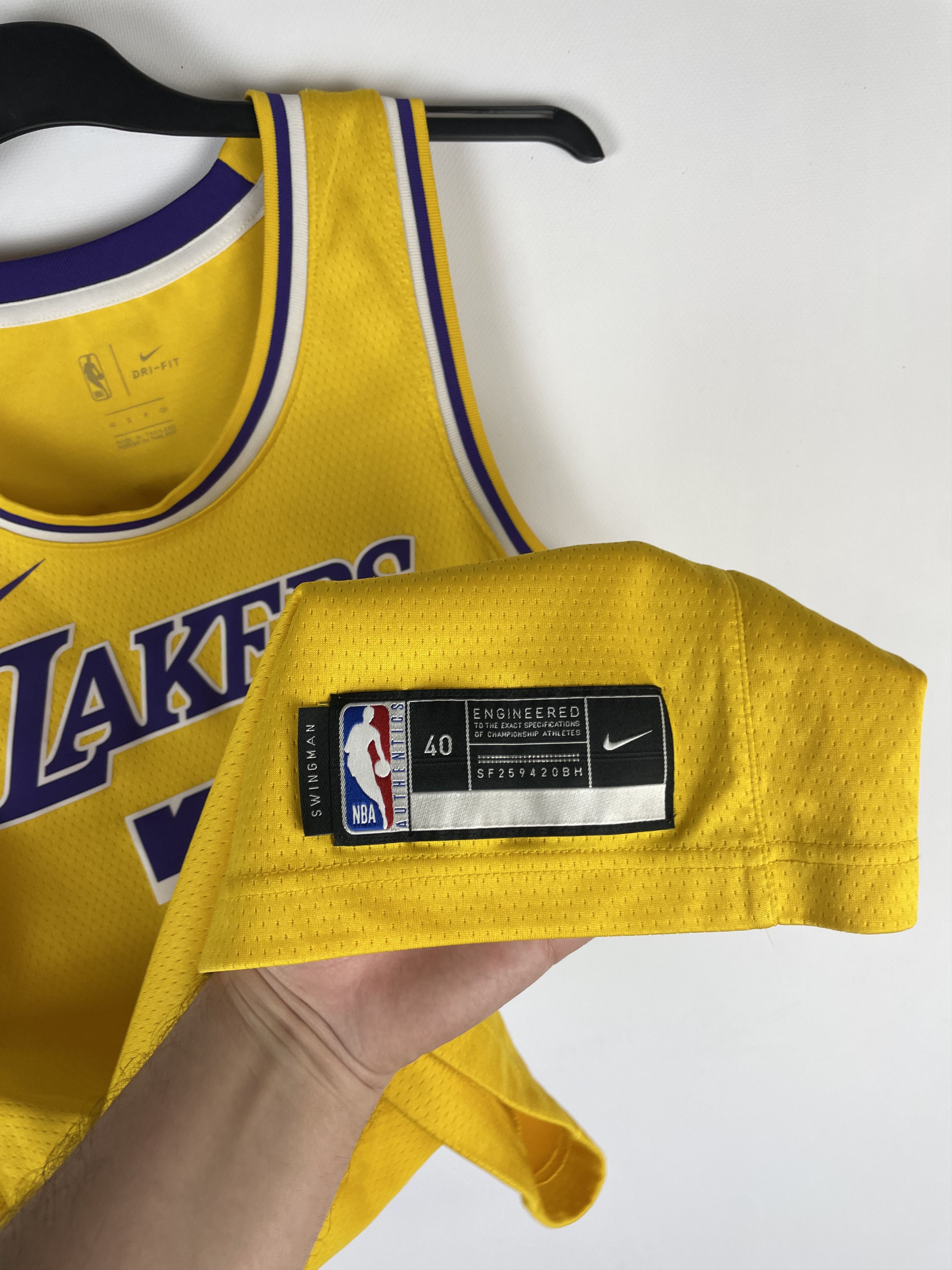 NBA Nike NBA Tank Jersey Lebron James 23# Lakers Size US S / EU 44-46 / 1 - 7 Thumbnail