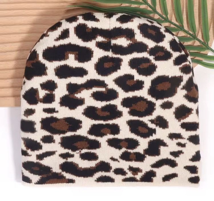 Japanese Brand Leopard Autumn Winter Causal Hip Hop Beani Size ONE SIZE - 1 Thumbnail