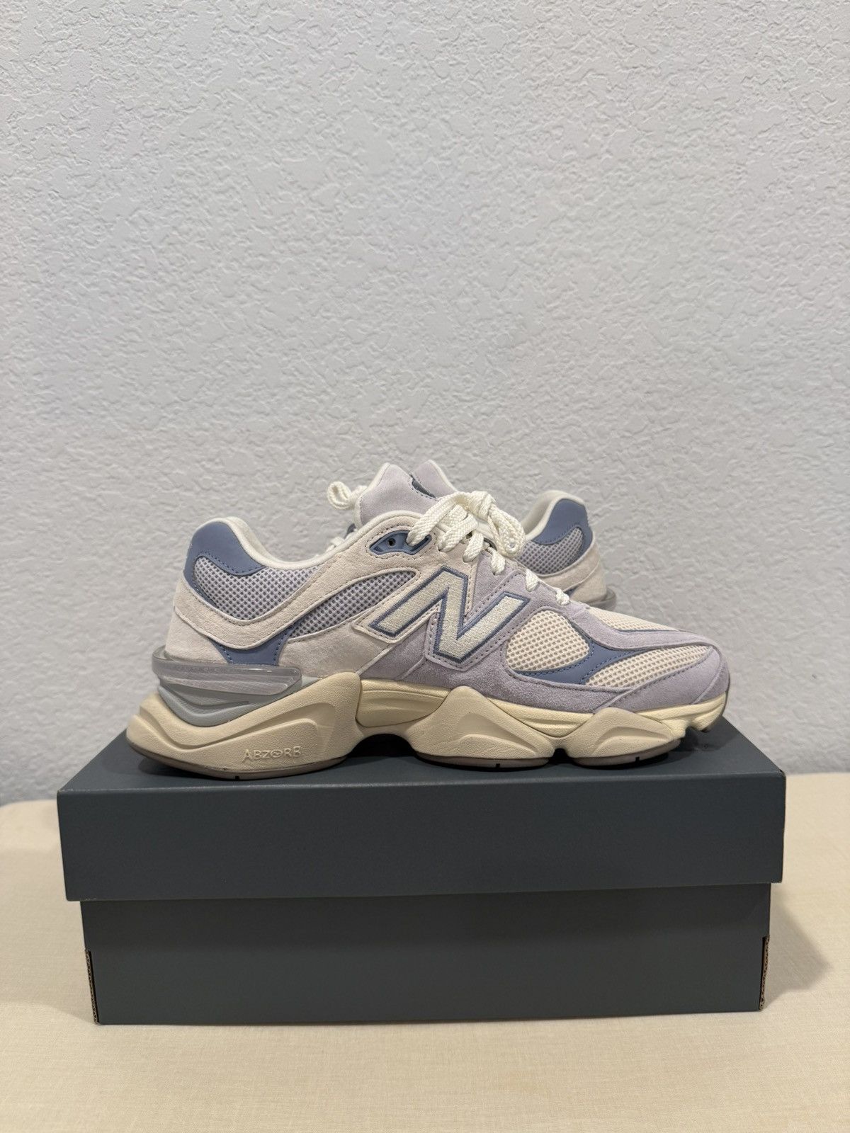 New Balance New Balance 9060 Sneakers Size US 10 / EU 43 - 6 Thumbnail