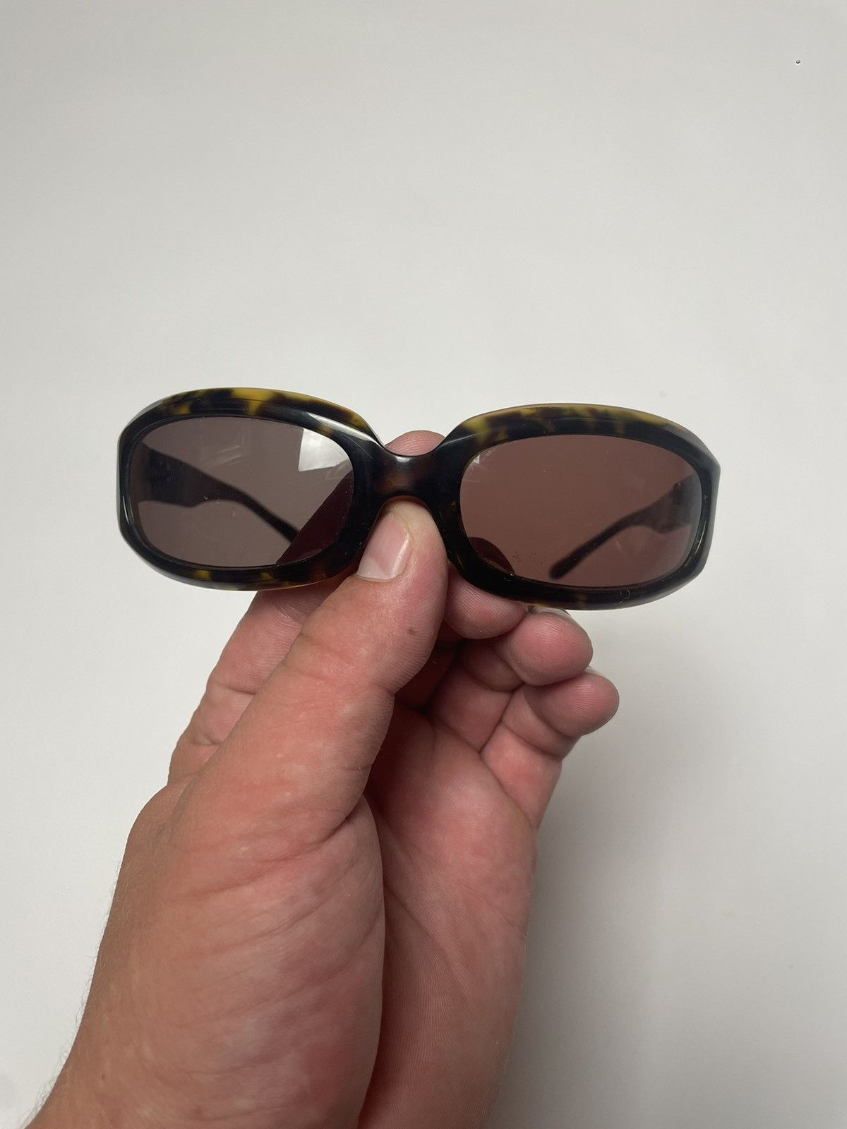 Oliver Peoples Oliver Peoples Karma Sunglasses Size ONE SIZE - 2 Thumbnail