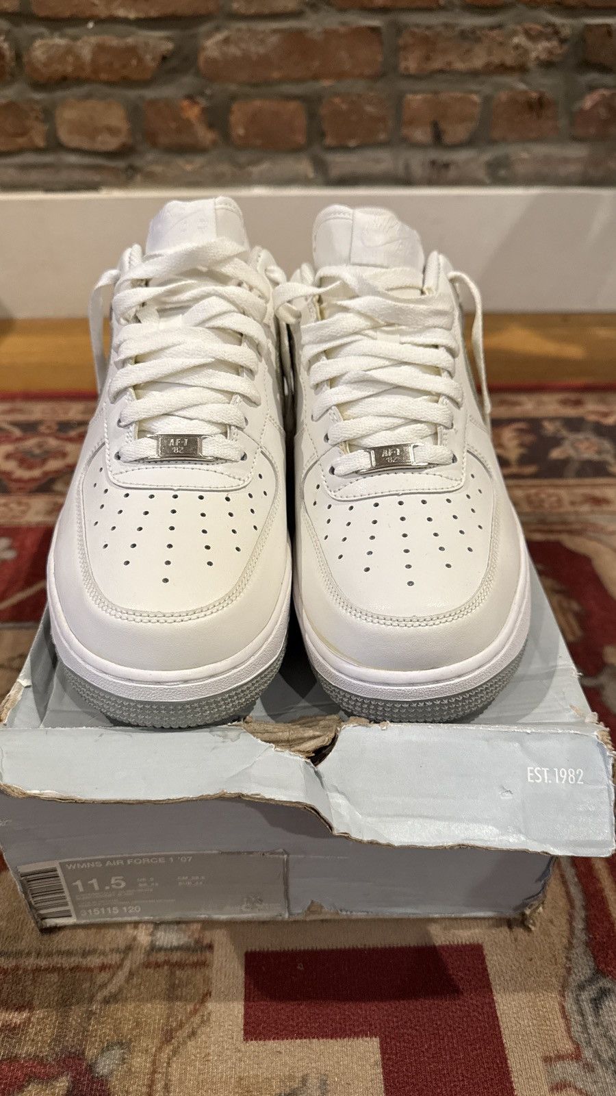 Nike Air Force 1 ‘07 Premium White/Metallic - Mens 10/ Women 11.5 Size US 10 / EU 43 - 2 Thumbnail