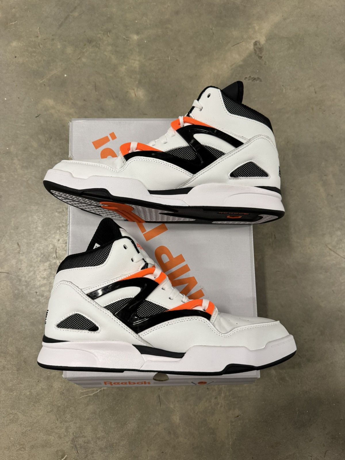 Reebok Reebok Pump Omni Zone II Dee Brown 2021 Size 11.5 Size US 11.5 / EU 44-45 - 3 Thumbnail
