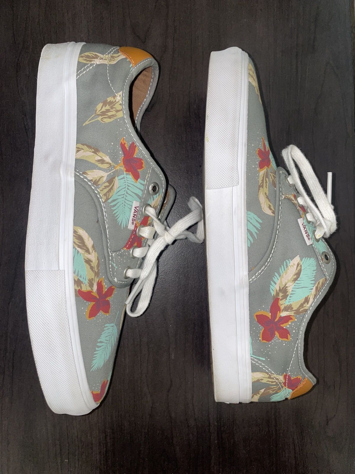 Vans VANS Aloha By Chima Ferguson Pro Skate Shoes Size US 9 / EU 42 - 1 Thumbnail