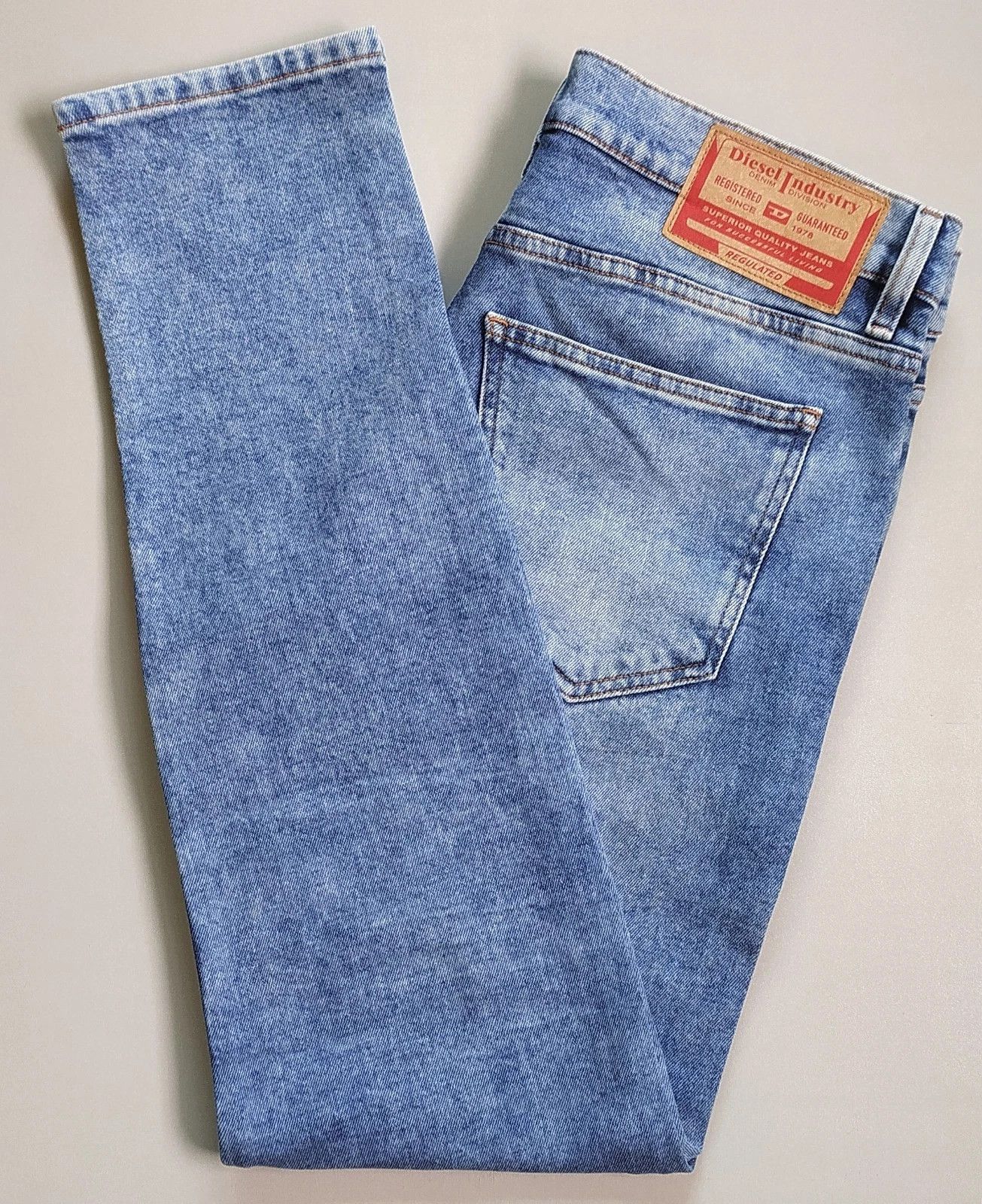 Diesel Diesel 2019 D-STRUKT-R L.32 MENS JEANS T/9666 Size US 32 / EU 48 - 12 Thumbnail