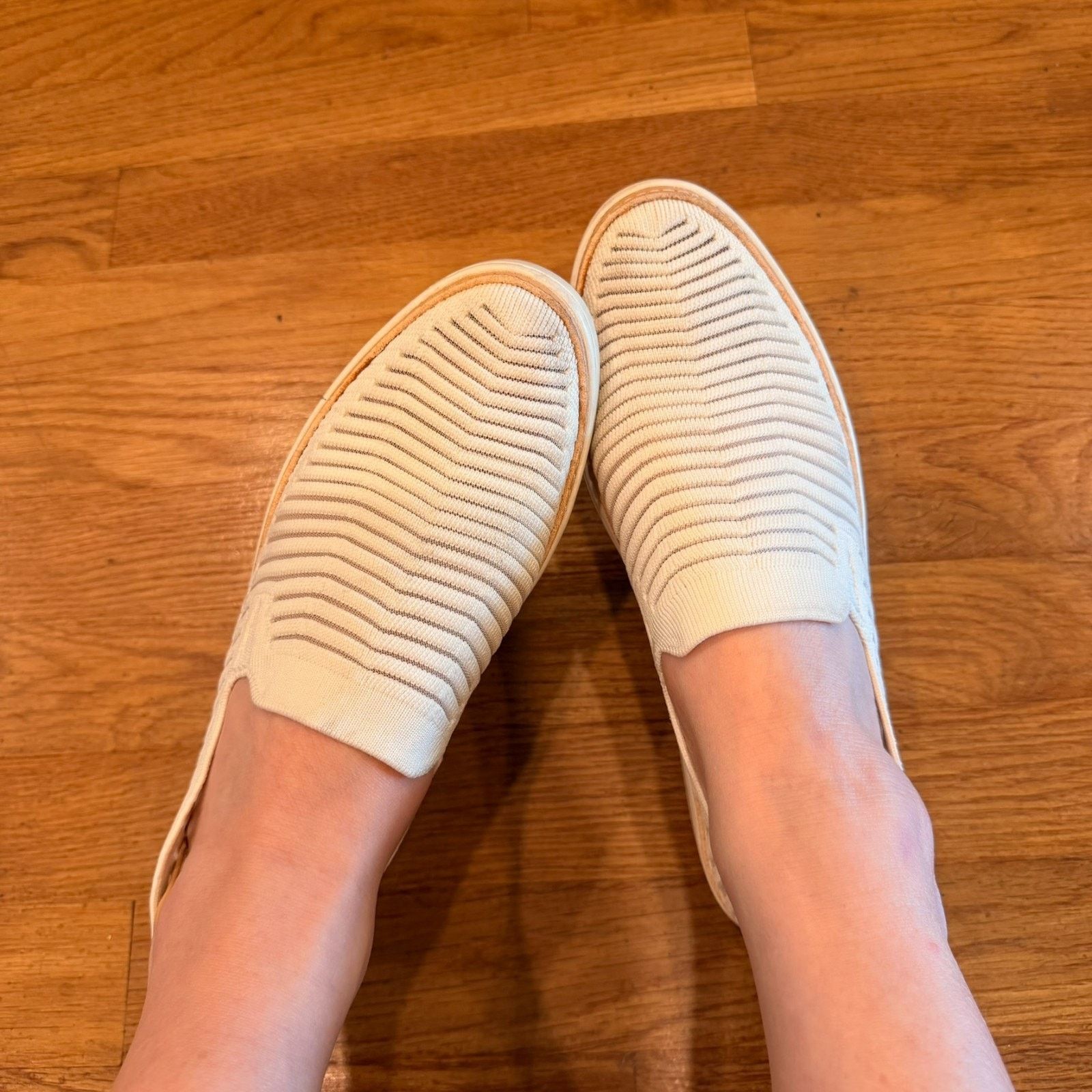 Ugg Womens UGG Sammy Breeze Slip-On Shoes Sand Size 8 Size US 8 / IT 38 - 3 Thumbnail