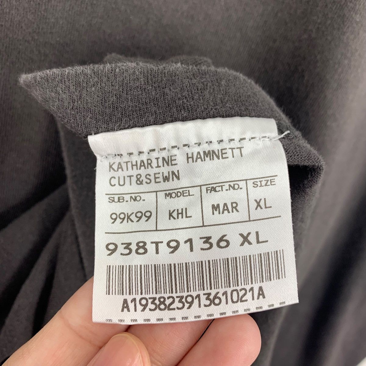 Designer × Katharine Hamnett London KATHARINE HAMNETT Centre logo embroidery designer tee Size US XL / EU 56 / 4 - 9 Thumbnail