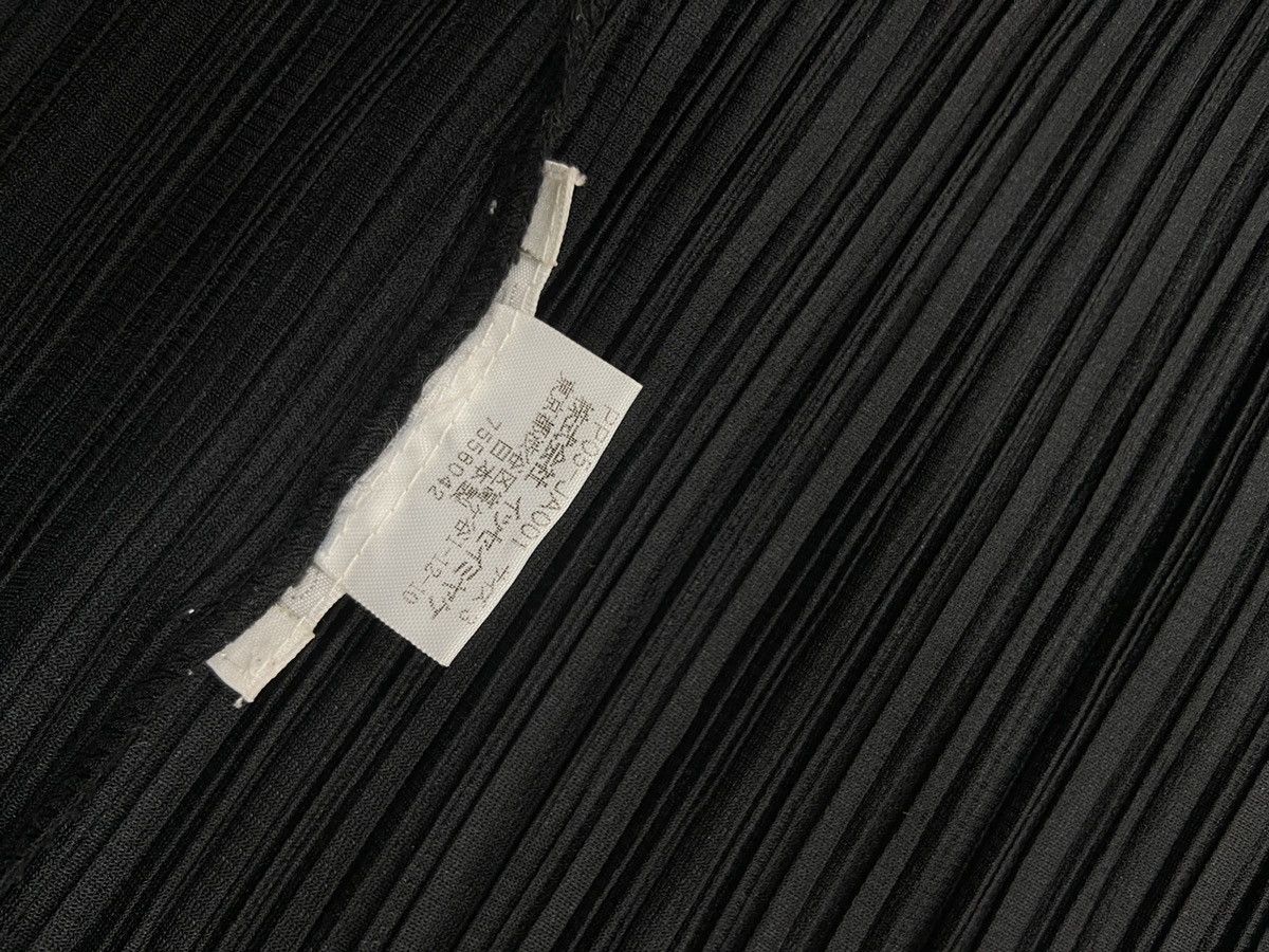 Pleats Please Issey Miyake PLEATS PLEASE POLYESTER CARDIGAN DRESS Size ONE SIZE - 4 Thumbnail