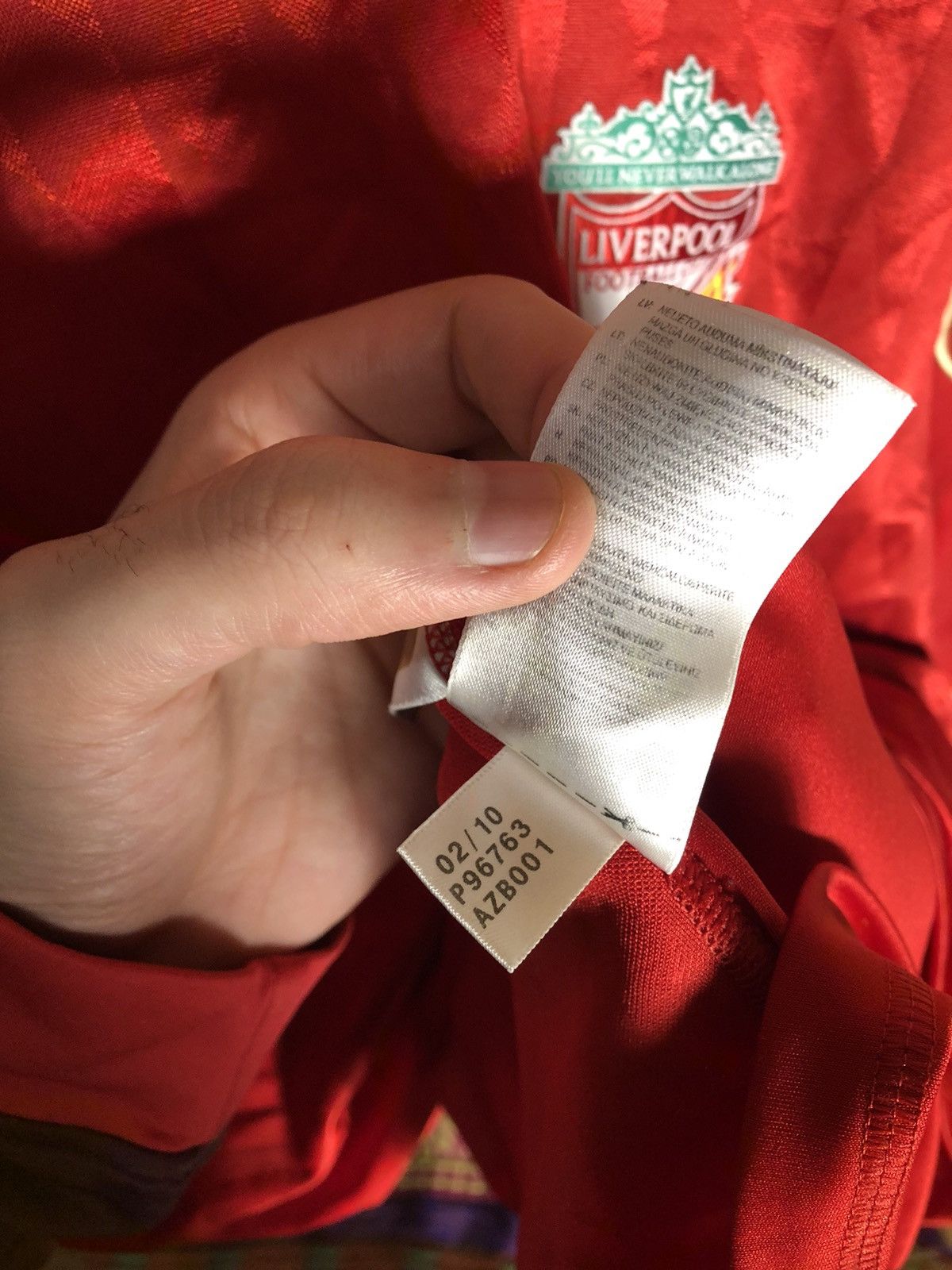 Adidas VINTAGE ADIDAS FC LIVERPOOL ENGLAND SOCCER JERSEY RETRO Y2K Size US L / EU 52-54 / 3 - 6 Thumbnail