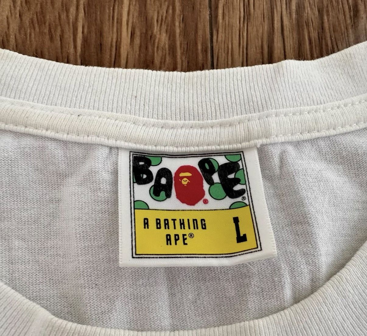Bape BAPE ONE POCKET SHORT-SLEEVE T-SHIRT Size US L / EU 52-54 / 3 - 3 Thumbnail