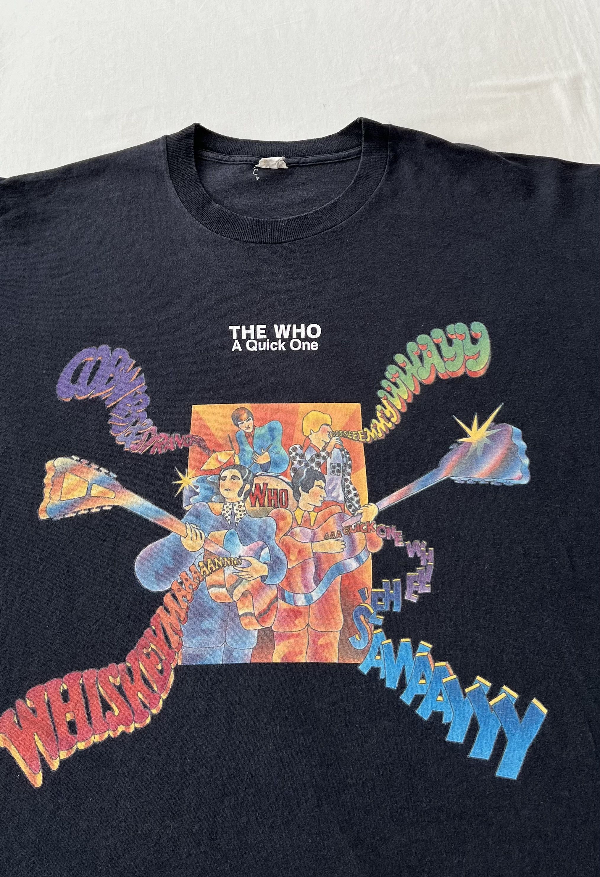Band Tees Vintage 90s The Who A Quick One Black T-shirt Size US XL / EU 56 / 4 - 3 Thumbnail