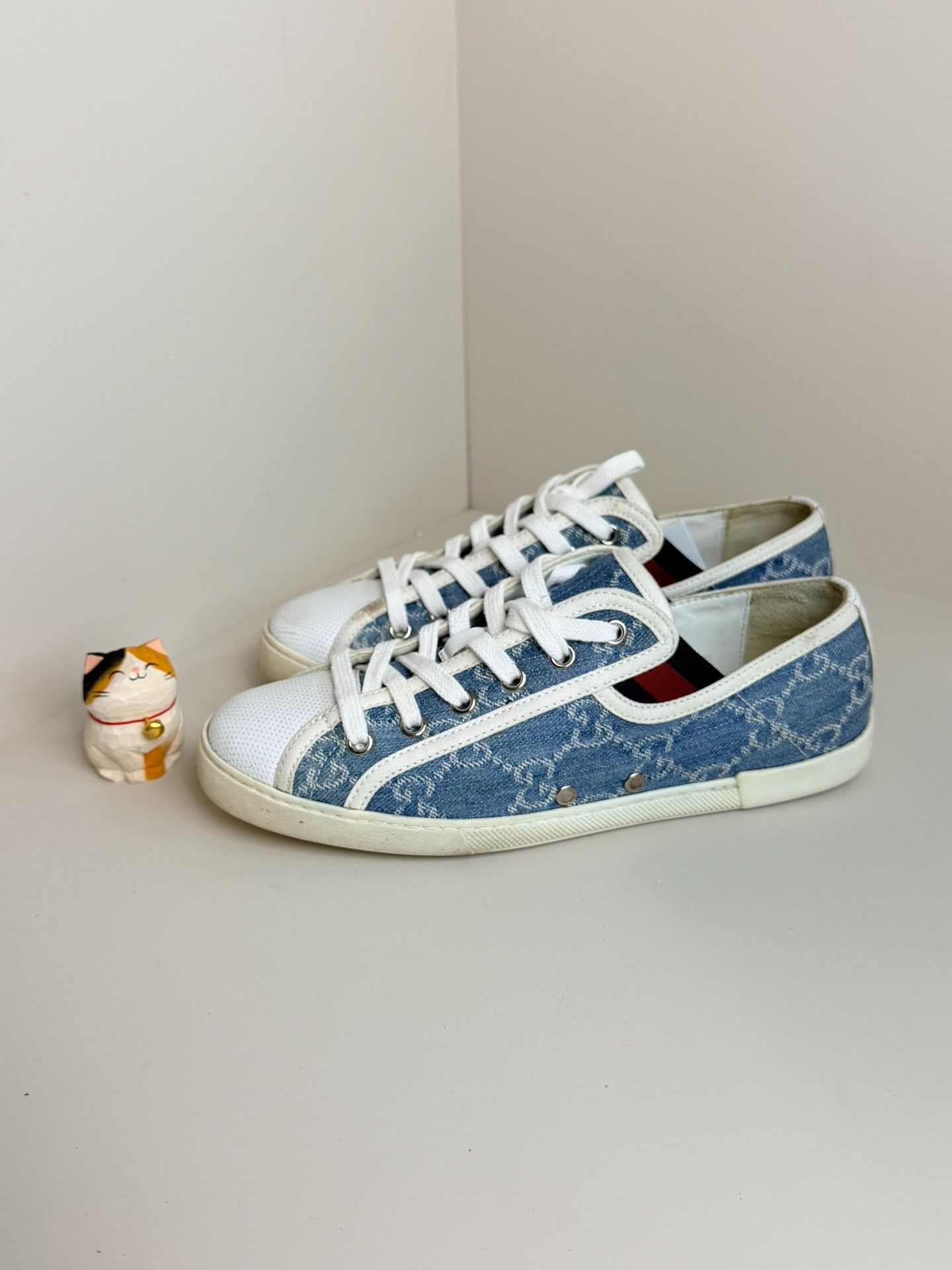 Gucci Gucci Denim Lowtop Sneakers us_6 Women Size US 6 / IT 36 - 1 Thumbnail