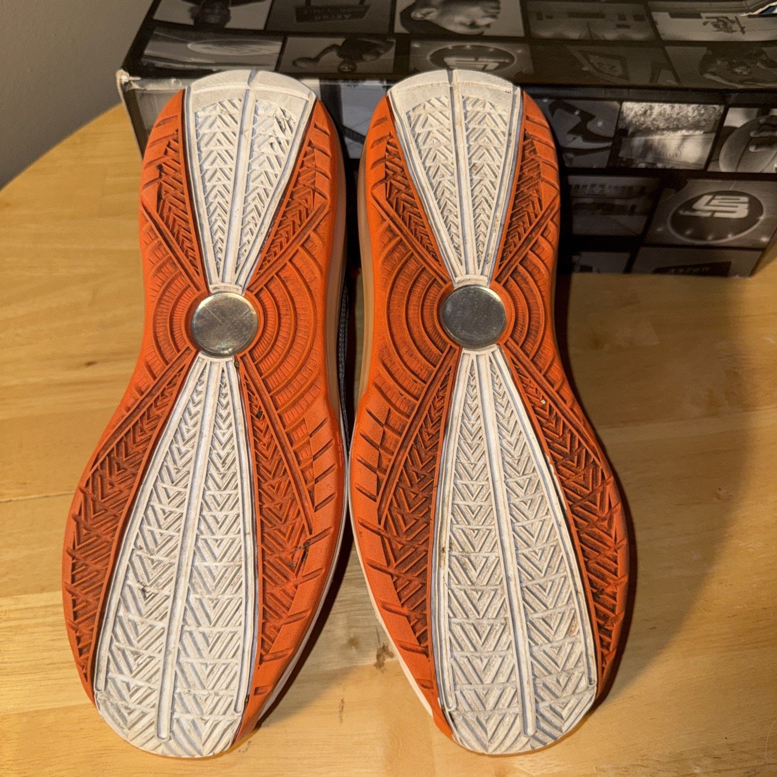 Nike Nike Lebron 7 VII Eastbay TB Orang393320-003 Size 9.5 OG Box Size US 9.5 / EU 42-43 - 6 Thumbnail