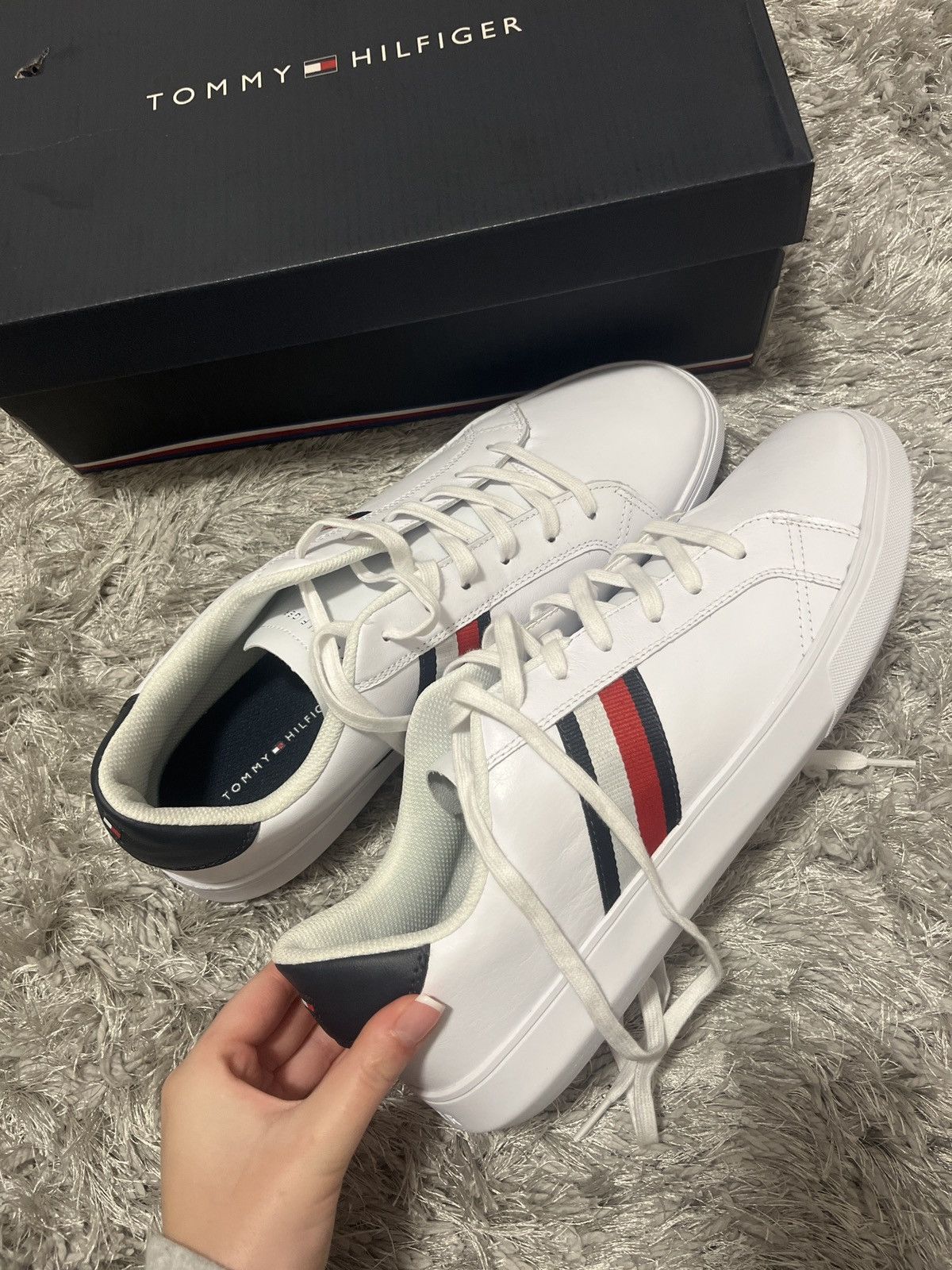 Tommy Hilfiger Tommy Hilfiger Brand New Sneakers Size US 11 / EU 44 - 5 Thumbnail
