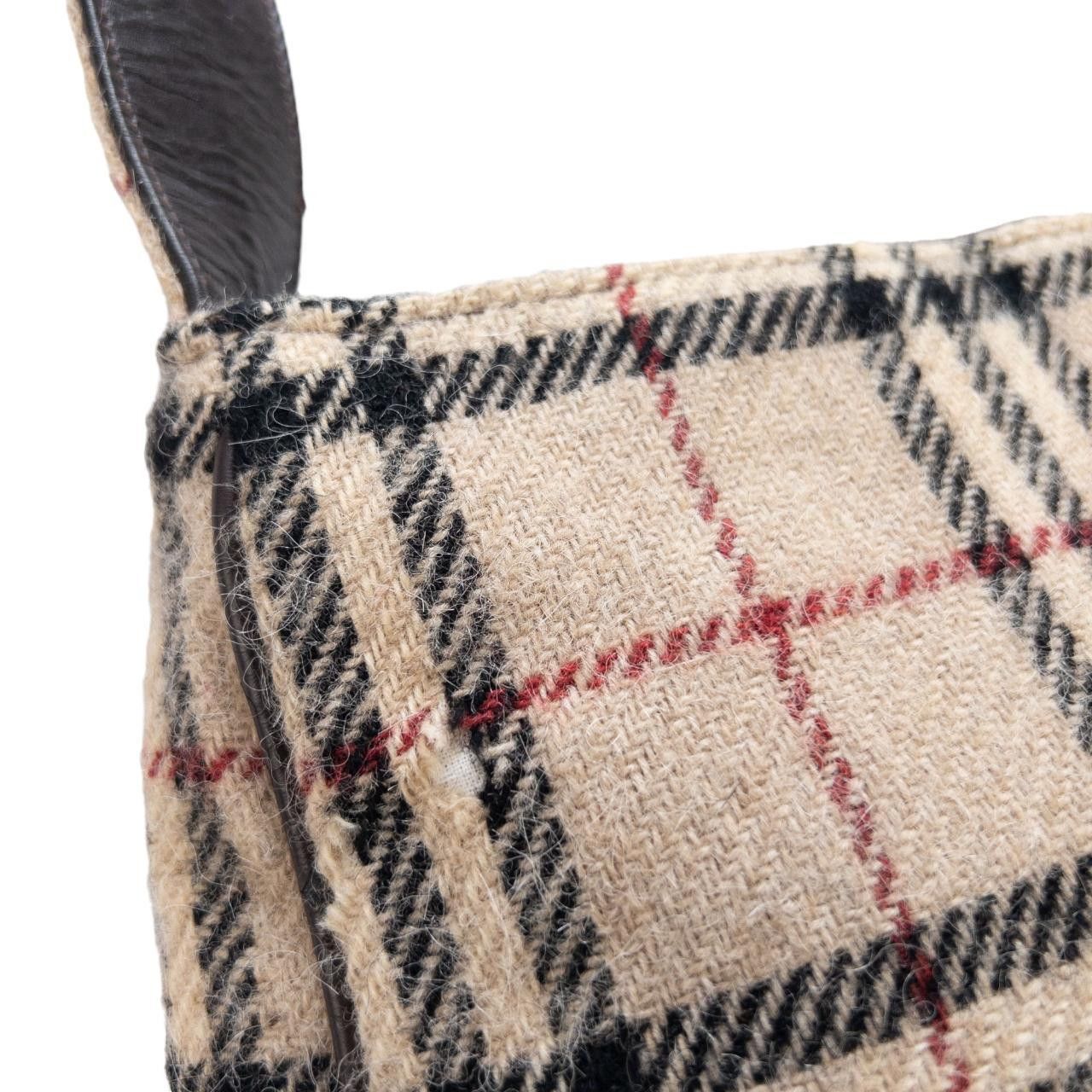 Burberry Vintage Burberry Nova Check Wool Shoulder Bag Size ONE SIZE - 8 Thumbnail