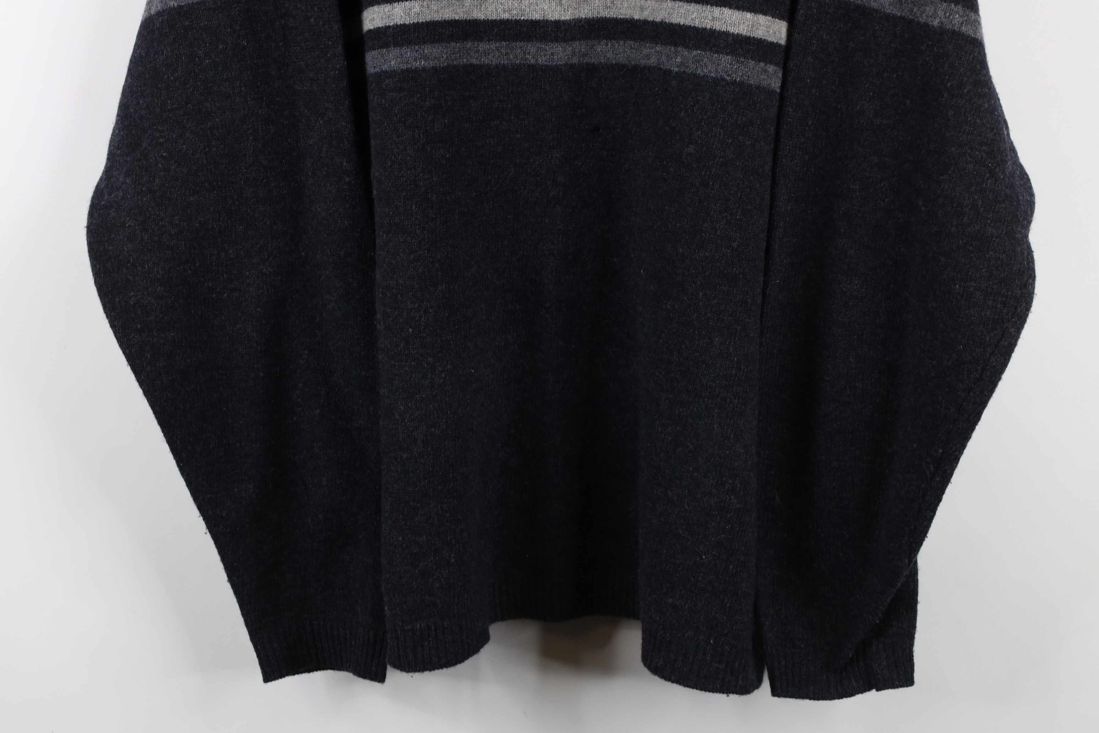 Vintage Vintage 90s Streetwear Lambswool Knit Crewneck Sweater Size US L / EU 52-54 / 3 - 3 Thumbnail