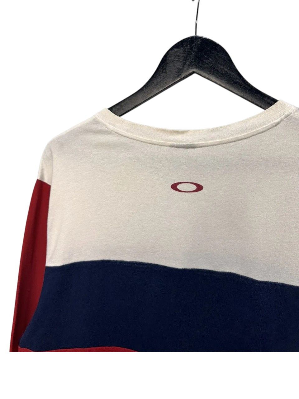 Oakley 👉 Y2K Oakley Vintage Tee Streetwear Crazy Faded Look Size US M / EU 48-50 / 2 - 10 Thumbnail