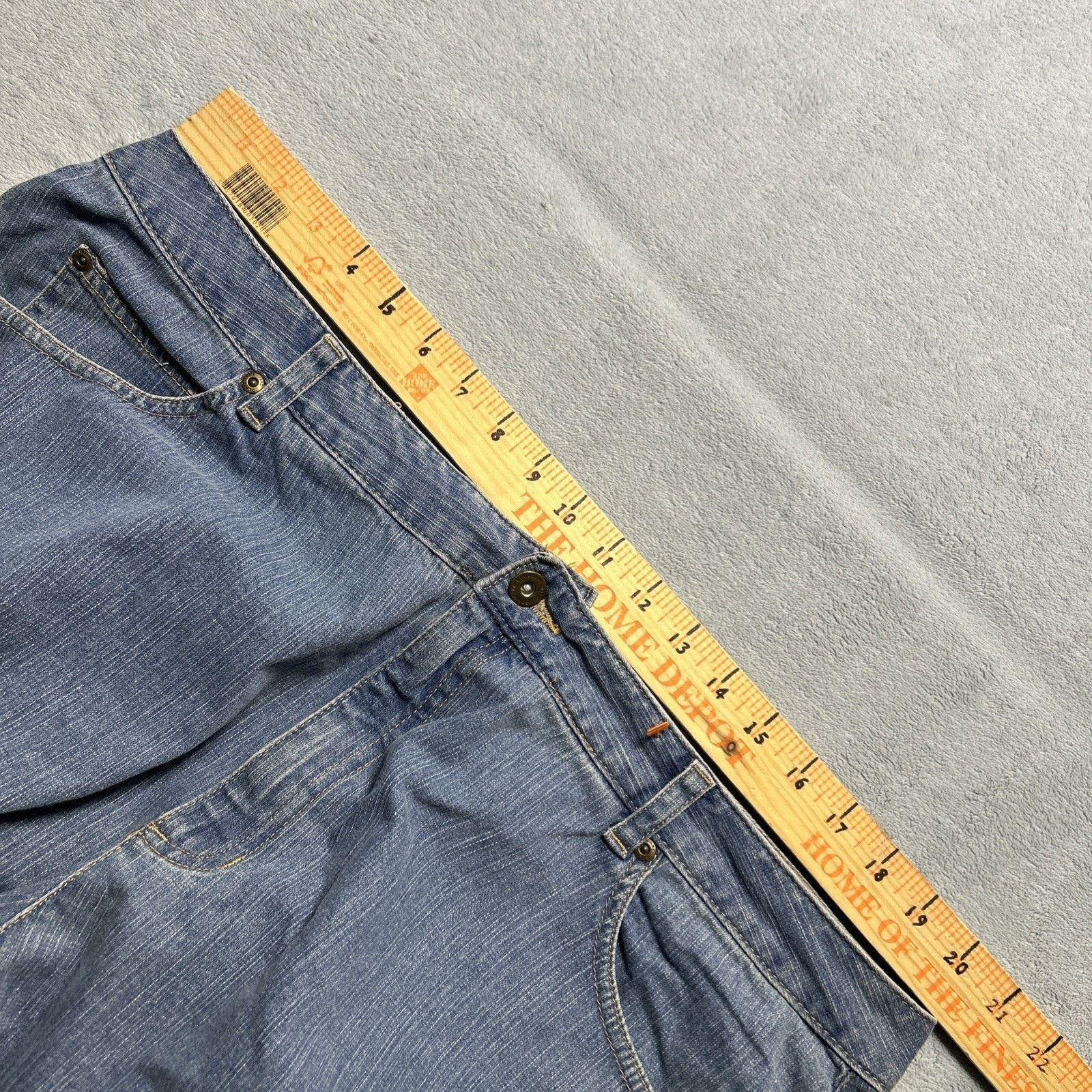 Liz Claiborne Beyond Baggy Jeans Womens 18W 41x30 Hamilton Wide Baggie Size 40" / US 18 - 8 Thumbnail