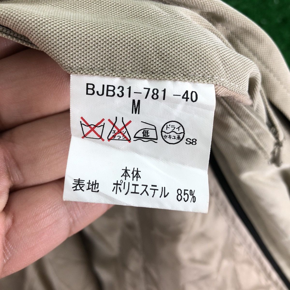 Burberry Vintage Burberry London Down Jacket Size US XL / EU 56 / 4 - 17 Thumbnail