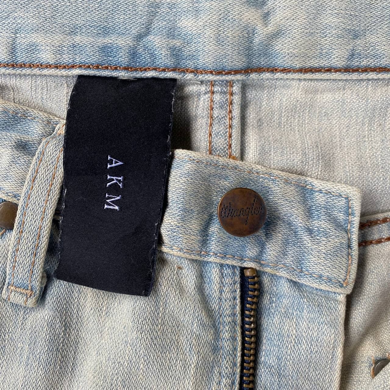 AKM × Wrangler RARE AKM X WRANGLER FLARED BORO DISTRESSED DIRTY STAIN W28 Size US 28 / EU 44 - 12 Thumbnail