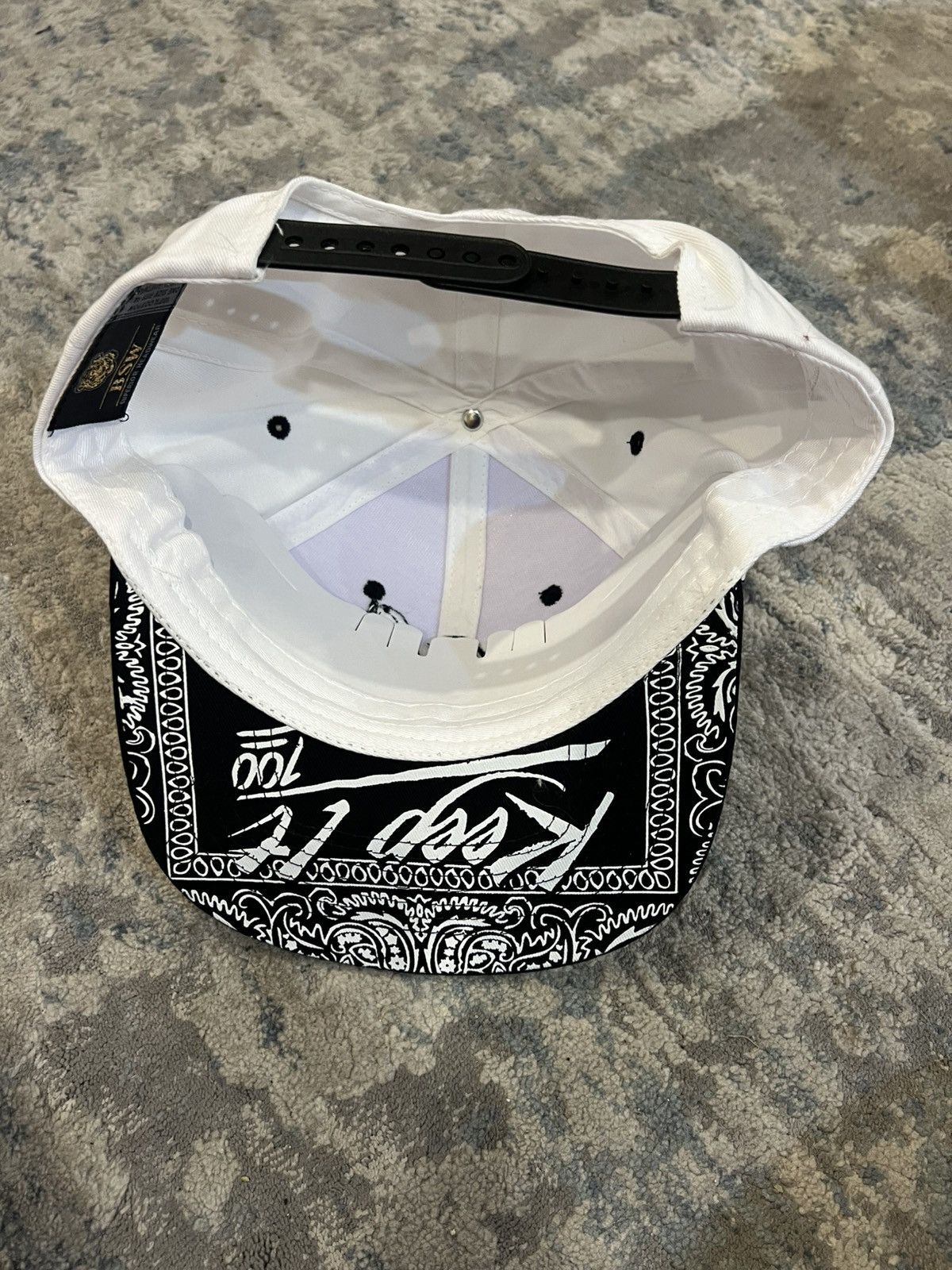 Other White and Black snap back Size ONE SIZE - 2 Thumbnail