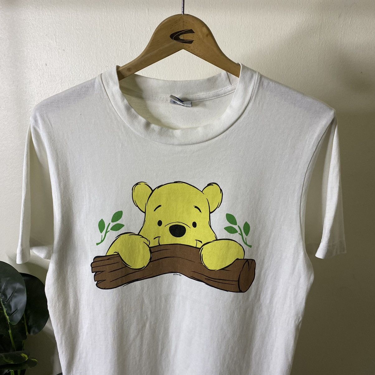 Disney Vintage 1990s Disney Winnie The Pooh Cartoon Tee Size US S / EU 44-46 / 1 - 2 Thumbnail