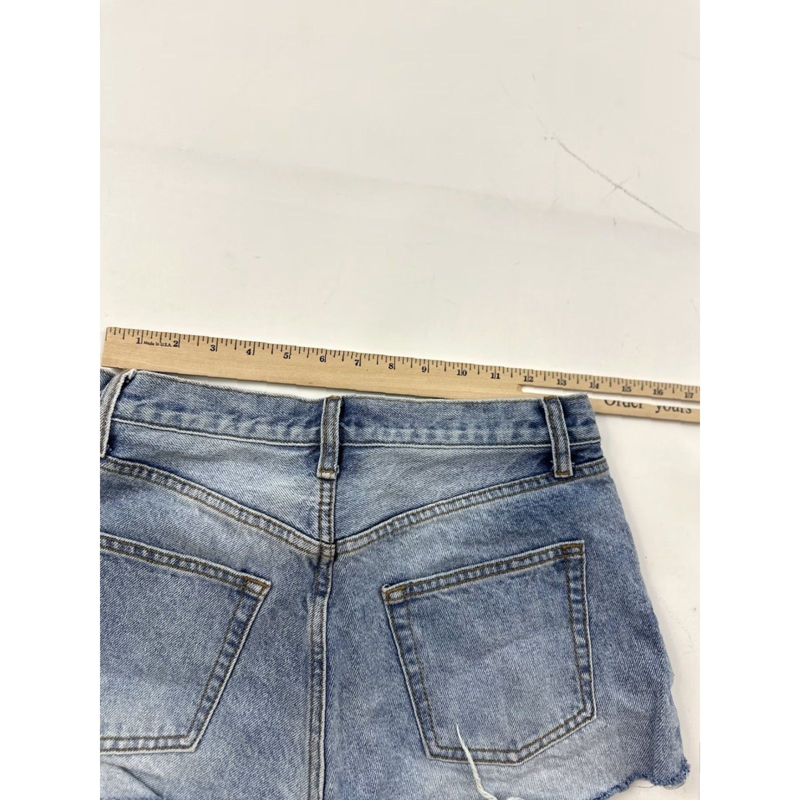 Vintage VINTAGE J. Galt Shorts Women’s S Small Blue Medium Wash Cut Off 90s Womens Size 28" / US 6 / IT 42 - 3 Thumbnail