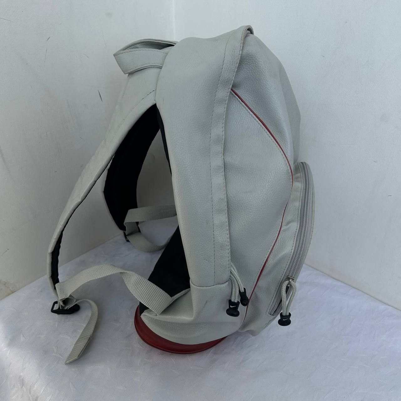 Nike 90s VTG Nike Leather Backpack #1326 Size ONE SIZE - 5 Thumbnail