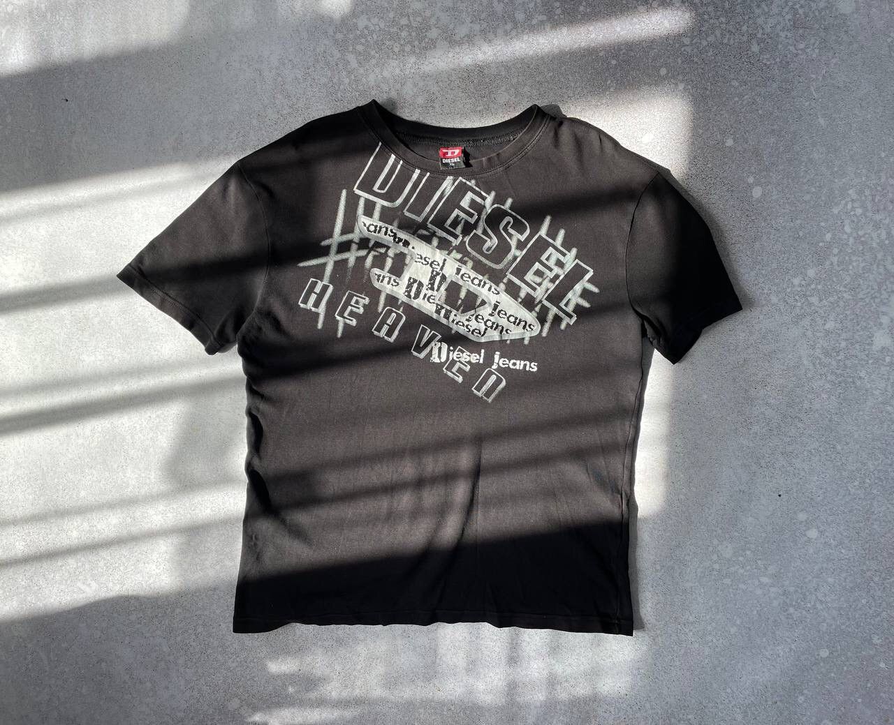 Diesel × Vintage Vintage Diesel T-shirt Big Graphic D Logo Y2K Ultra Rare Size US M / EU 48-50 / 2 - 1 Thumbnail