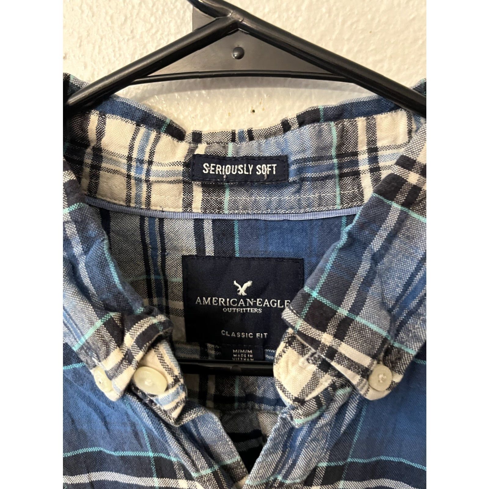 American Eagle Outfitters VINTAGE American Eagle Outfitters Button-Up Shirt Men Long Sleeve Plaid Blue White M Adult Medium Blue Plaid Buttons Casual 90s Mens Size US M / EU 48-50 / 2 - 3 Thumbnail