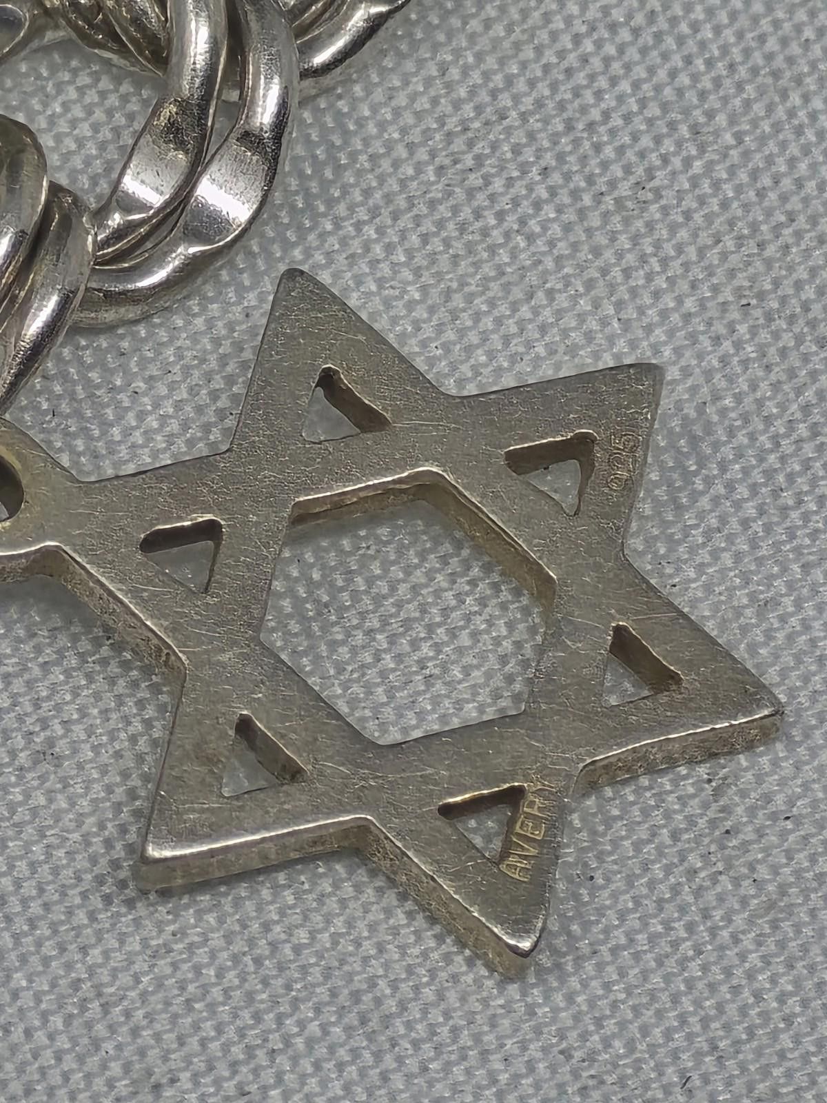 Other Vtg James Avery 925 Jewish Charm Bracelet Rare Retired Charm Size ONE SIZE - 8 Thumbnail