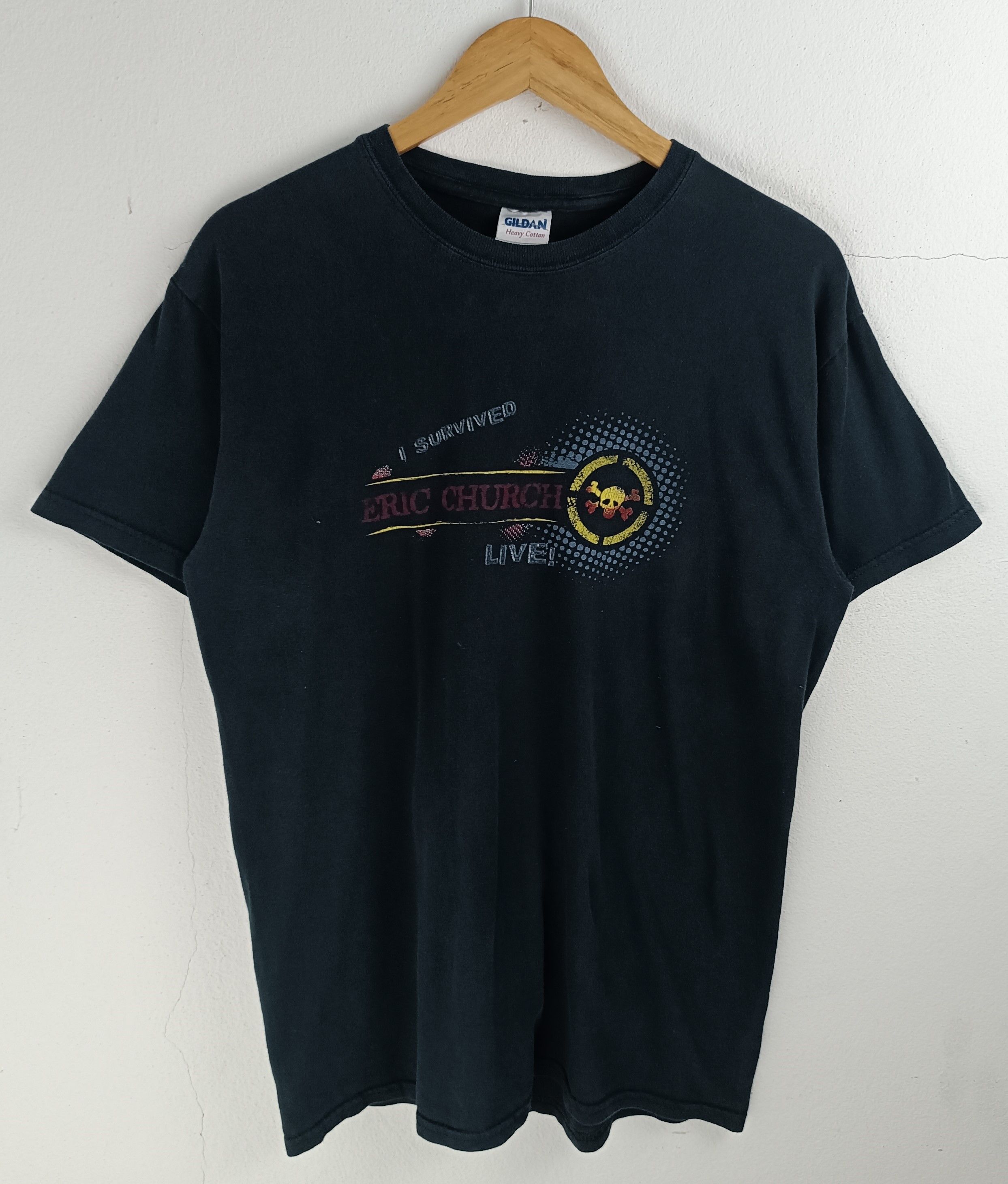 Vintage VINTAGE Y2K I SURVIVED ERIC CHURCH LIVE TEE redneck country Size US M / EU 48-50 / 2 - 3 Thumbnail