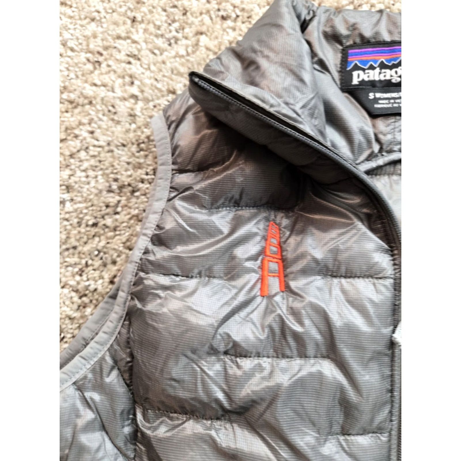 Patagonia Patagonia Micro Puff Vest Womens Small Gray Ultralight Full Zip 84090 Size S / US 4 / IT 40 - 5 Thumbnail