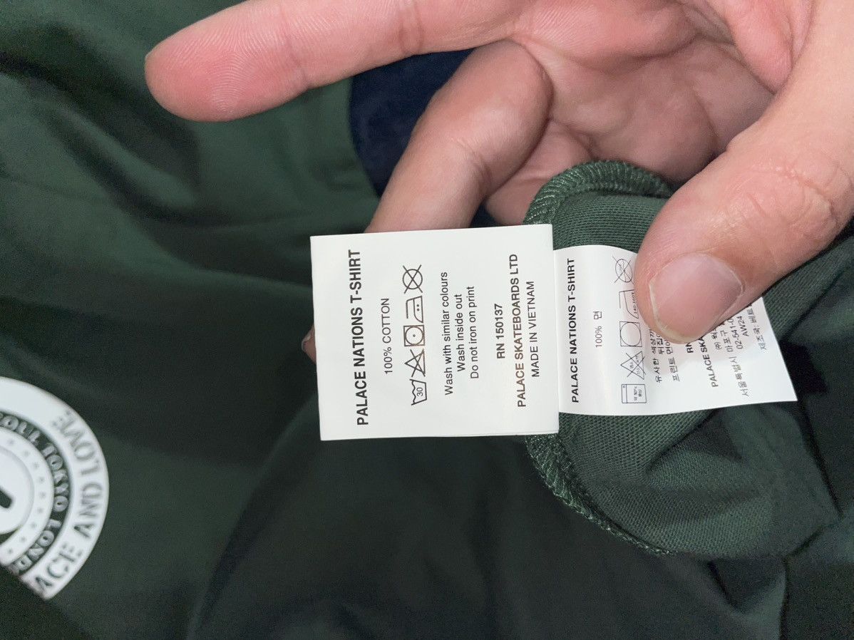 Palace Palace Nations T-shirt Size US L / EU 52-54 / 3 - 6 Thumbnail