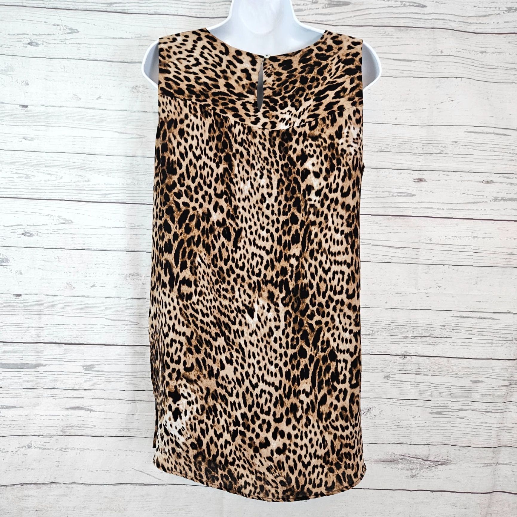 Vintage Chico's Womens Top Blouse Sz M Brown Animal Print Sleeveless Side Slits Shirt Womens M Brown Animal Print Sleeveless Slits Size M / US 6-8 / IT 42-44 - 4 Thumbnail