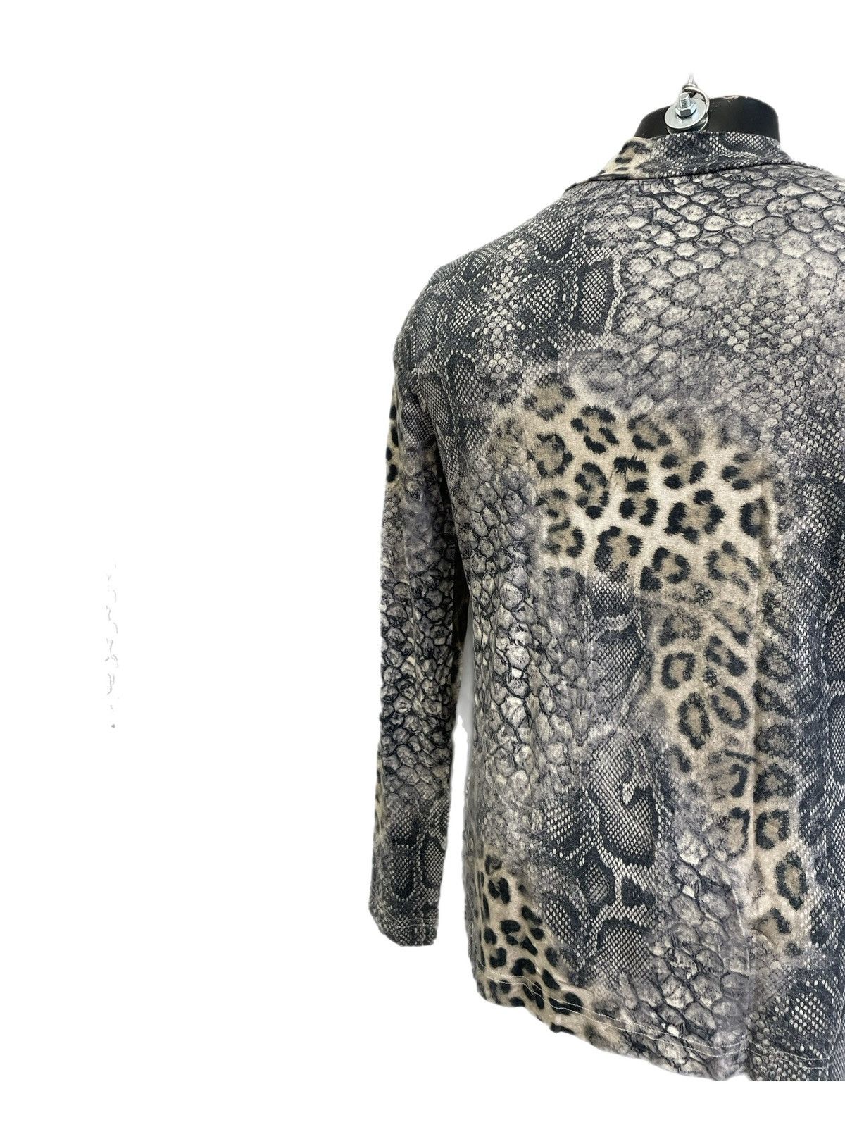 Japanese Brand jpg style exotic animal print longsleeve y2k turtle neck Size US M / EU 48-50 / 2 - 9 Thumbnail