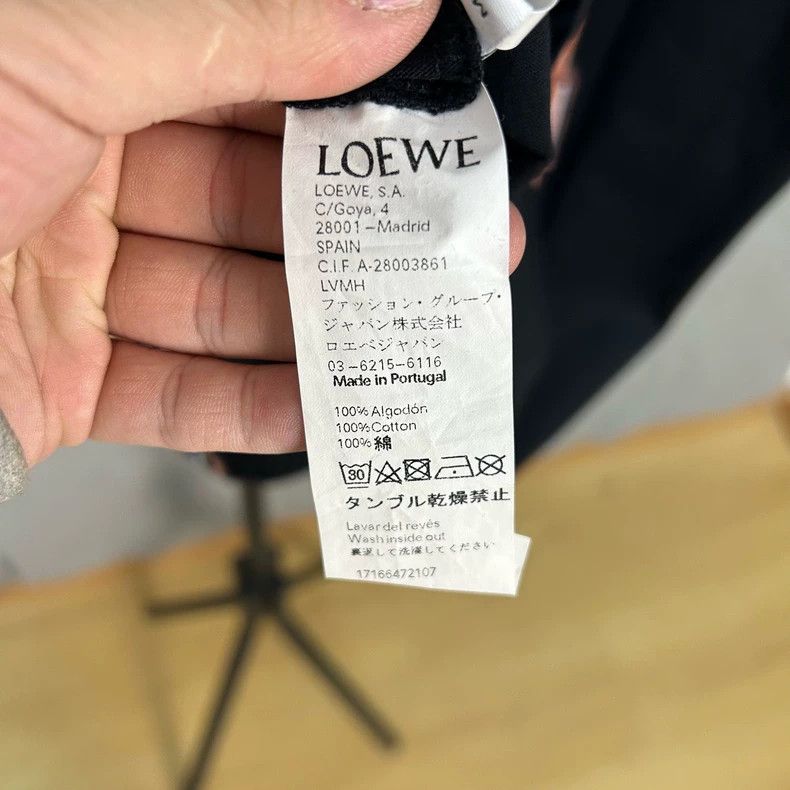 Other LOEWE Black short sleeves with kerosene lamp logo on the b Size M / US 6-8 / IT 42-44 - 4 Thumbnail