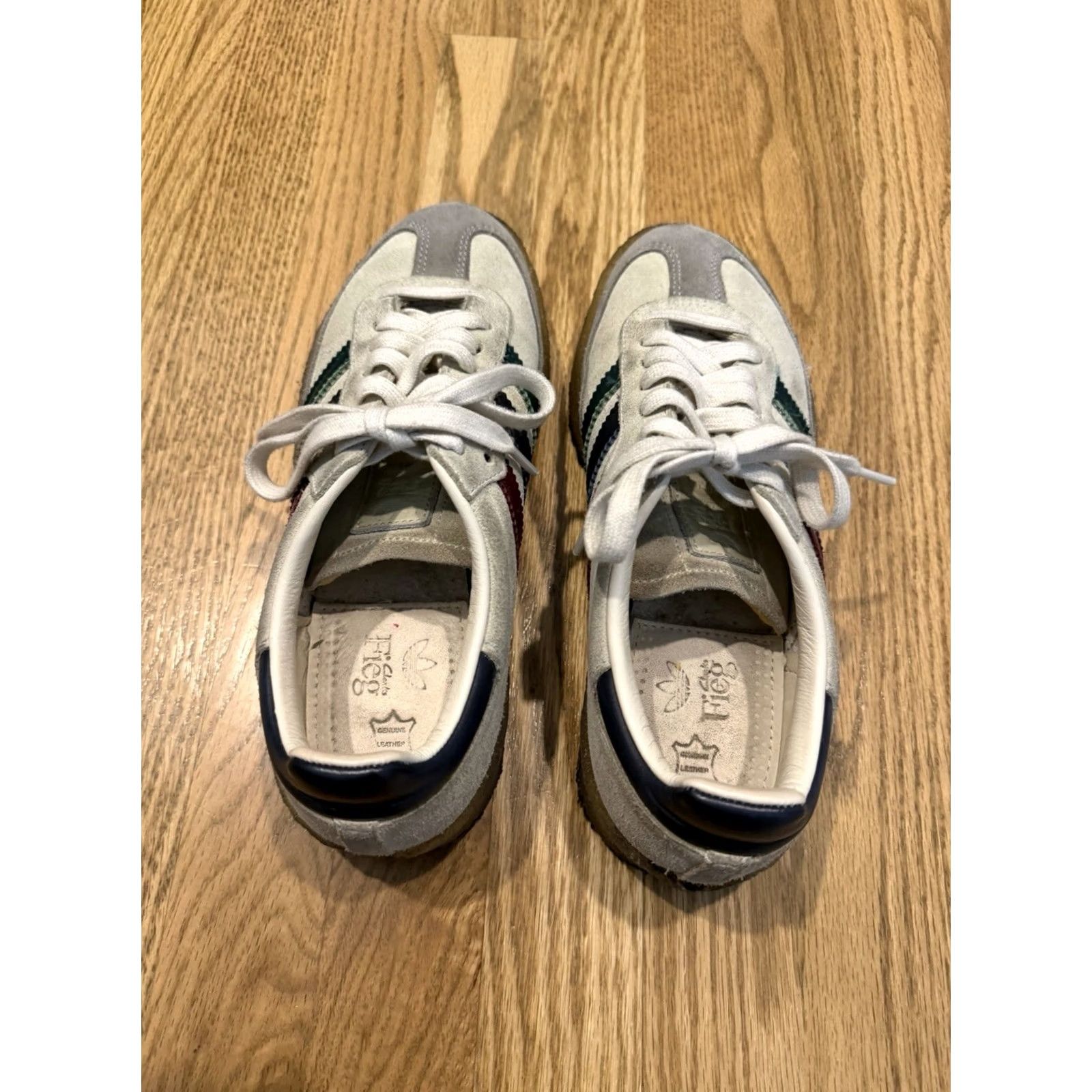 Adidas Kith Ronnie Fieg Clarks Adidas 8th Street Samba Kithmas Men’s Size US 7 Shoes, Ivory, adidas Samba, Suede, Low Top, Vintage: No, Black? Size US 7 / EU 40 - 5 Thumbnail