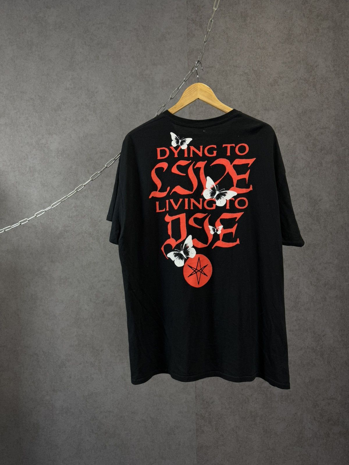 Band Tees Bring me the Horizon rock band tee Size US XXL / EU 58 / 5 - 2 Thumbnail
