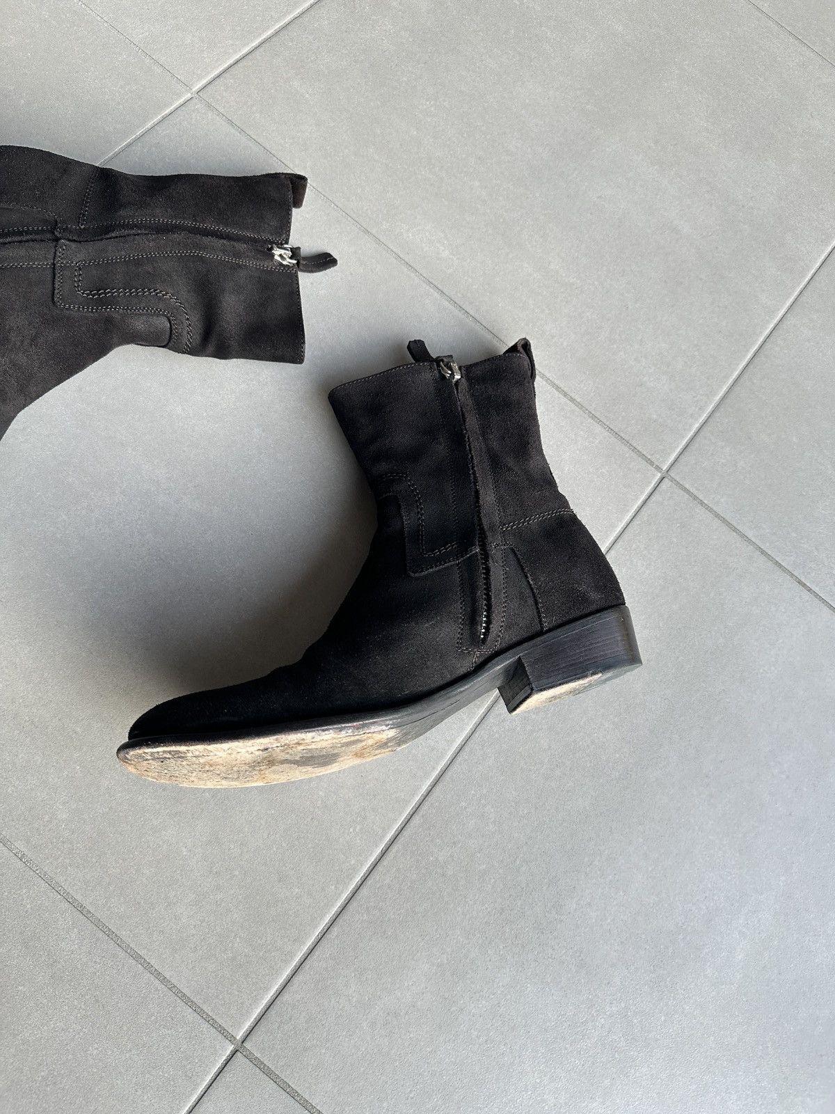 Dior × Hedi Slimane Dior Homme AW07 “Navigate” western cuban heel suede boots Size US 9 / EU 42 - 12 Thumbnail