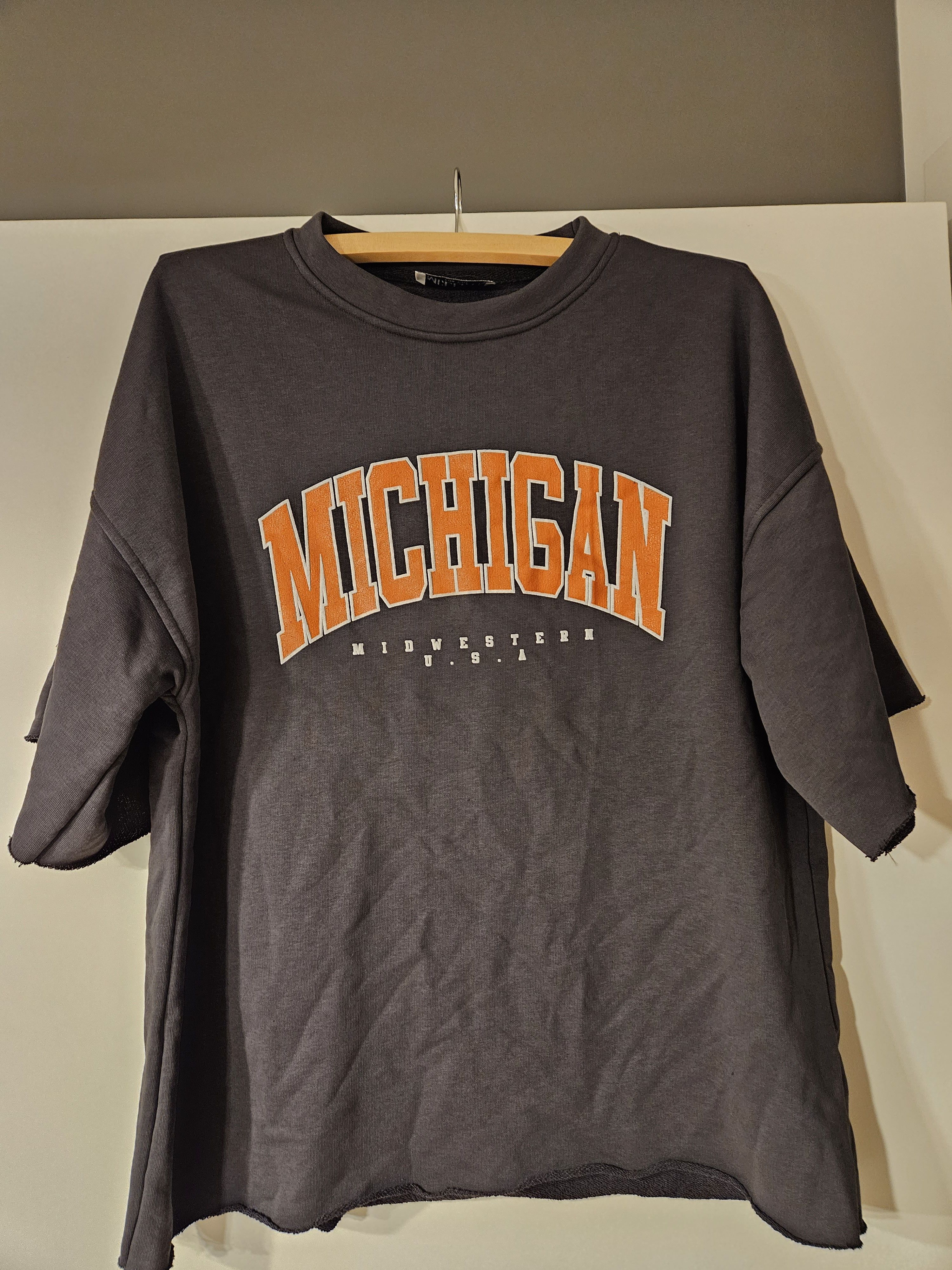 Zara T-shirt Size M / US 6-8 / IT 42-44 - 1 Thumbnail