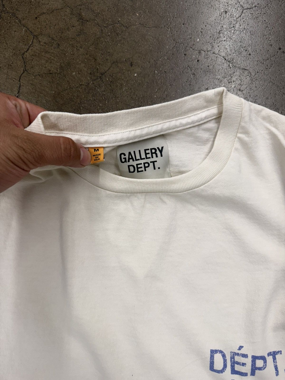 Gallery Dept. Dept. tee Size US L / EU 52-54 / 3 - 6 Thumbnail
