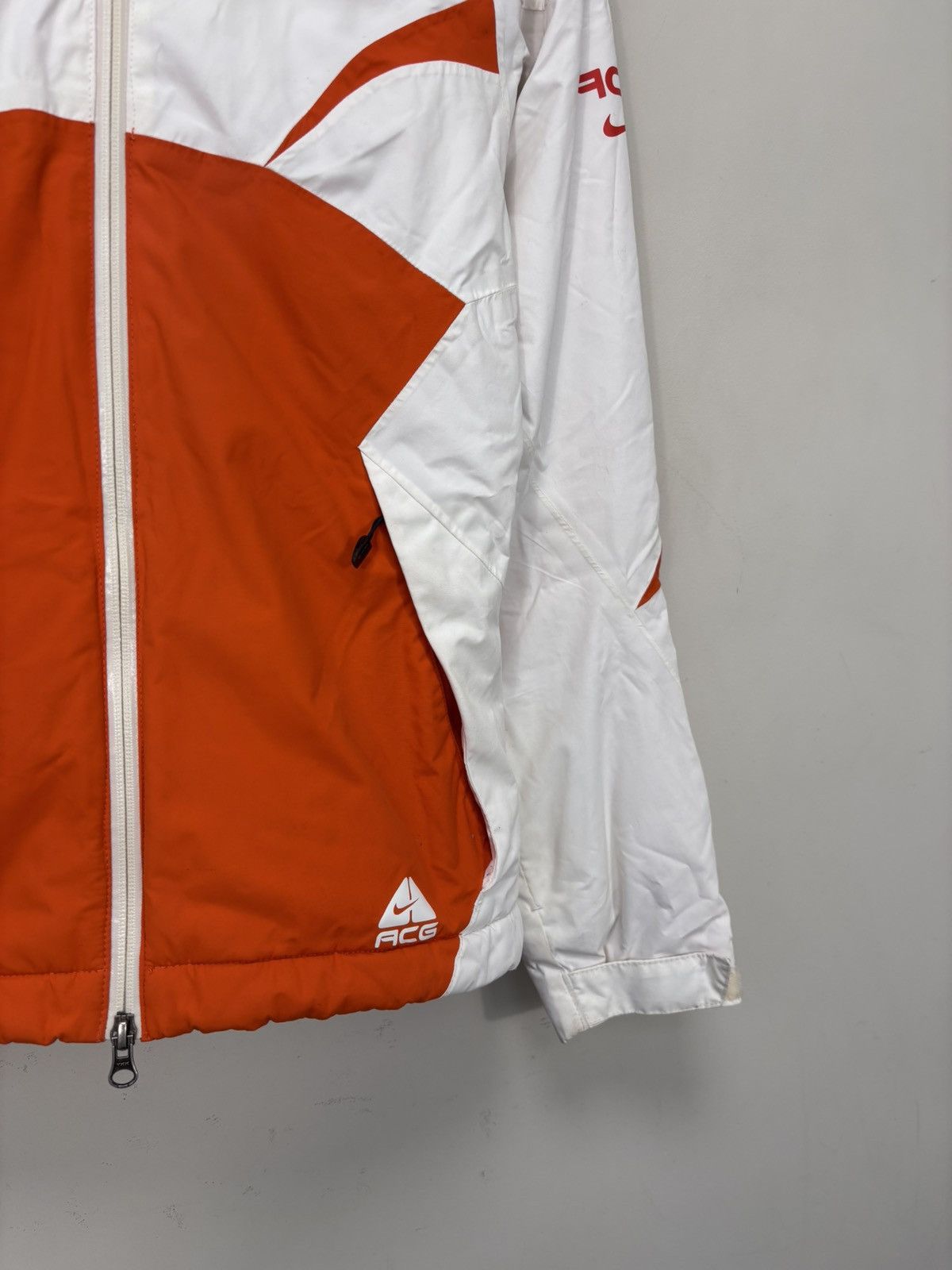 Nike ACG Nike ACG Vintage Women’s Outdoor Jacket Hooded Insulated Size S / US 4 / IT 40 - 6 Thumbnail