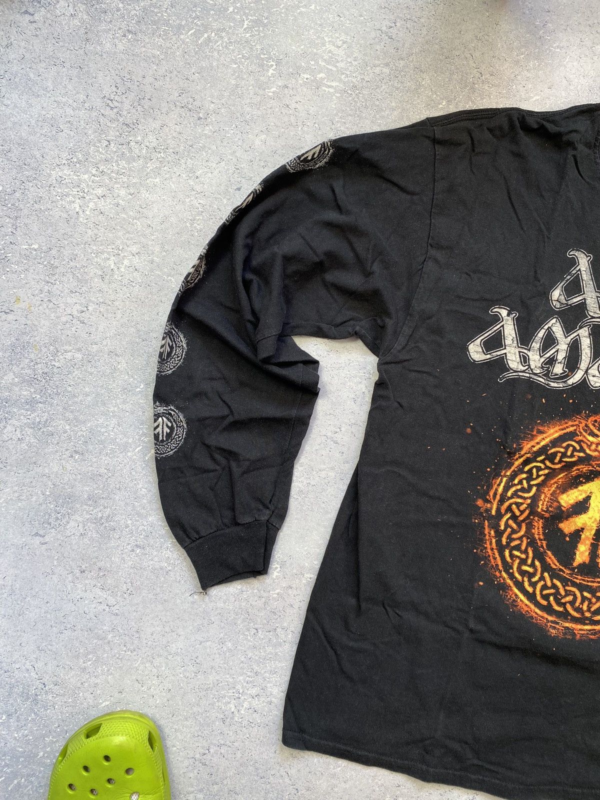 Band Tees Vintage Amon Amarth Men’s Black Longsleeve T-shirt Size US XL / EU 56 / 4 - 4 Thumbnail