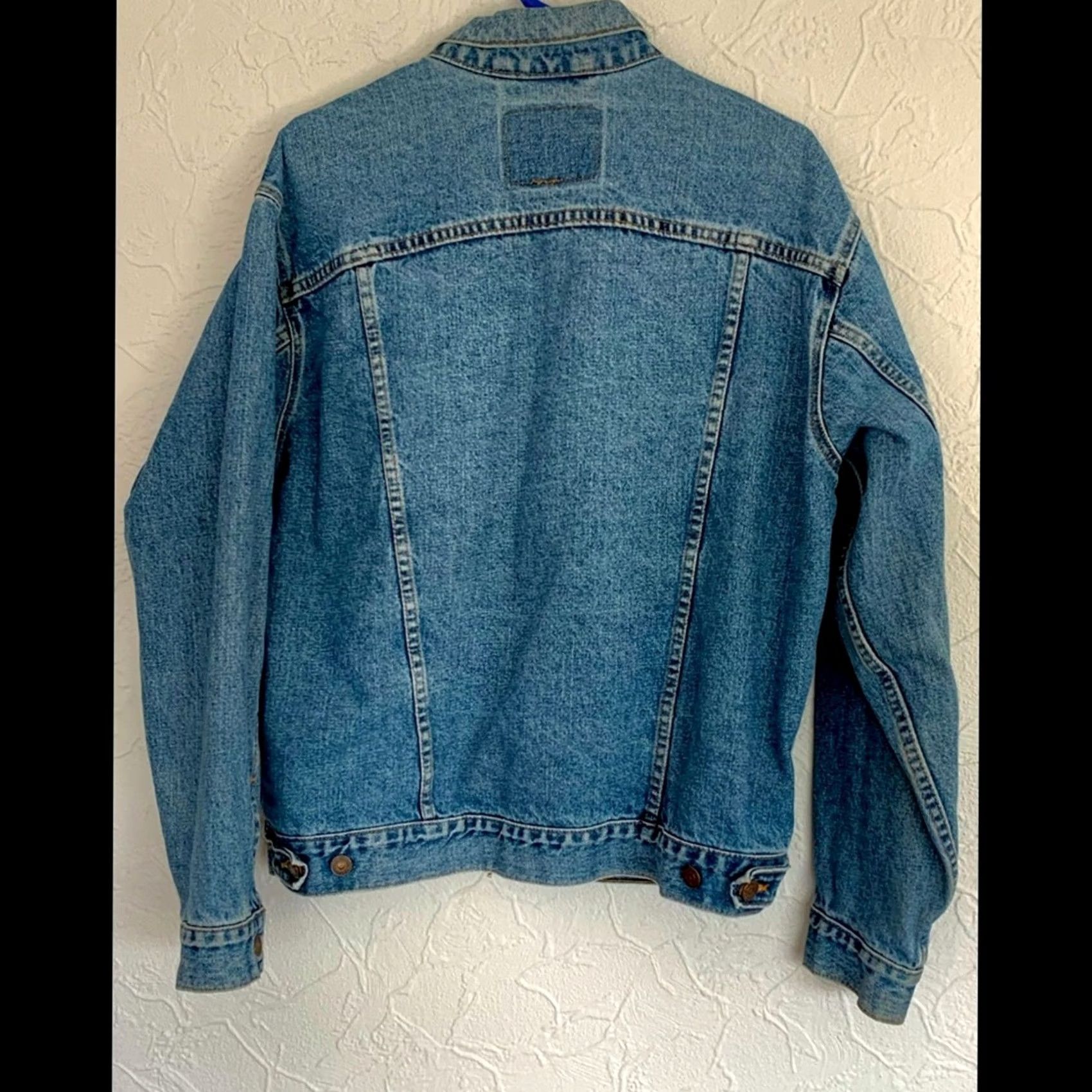 Levi's Vintage Levis Denim Trucker Jeans Jacket Mens MEDIUM USA Made 4 Pockets CLEAN Size US 31 - 2 Thumbnail